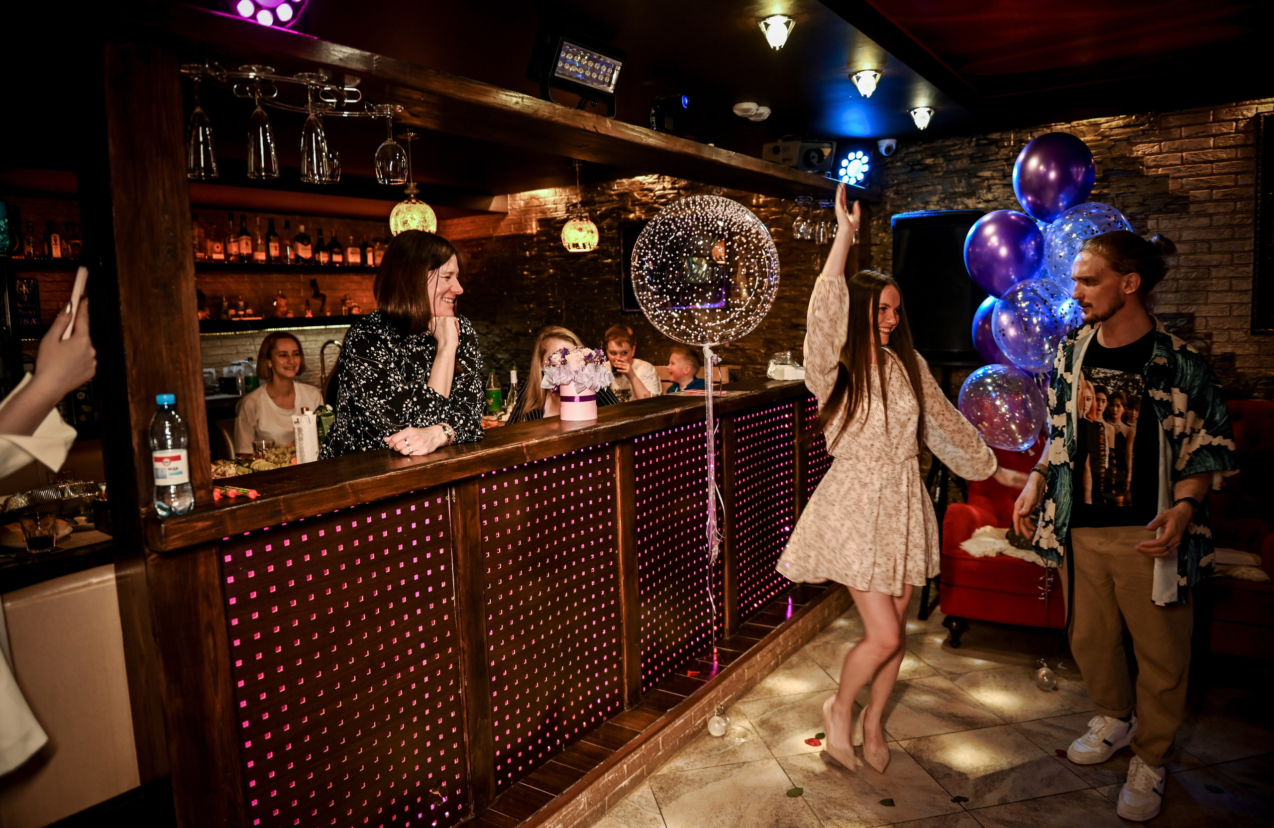 День рождения. Свадебный, семейный, детский, контент фотограф в Омске Максим Ильин