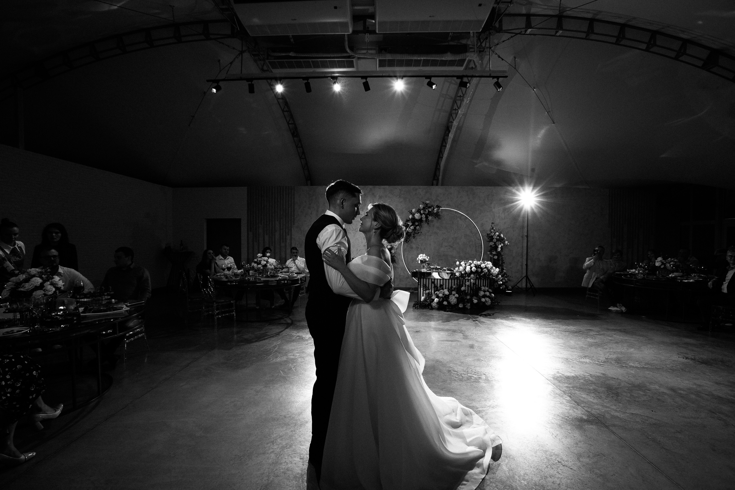 Оля и Данил. Семейный свадебный фотограф Семен Егоров