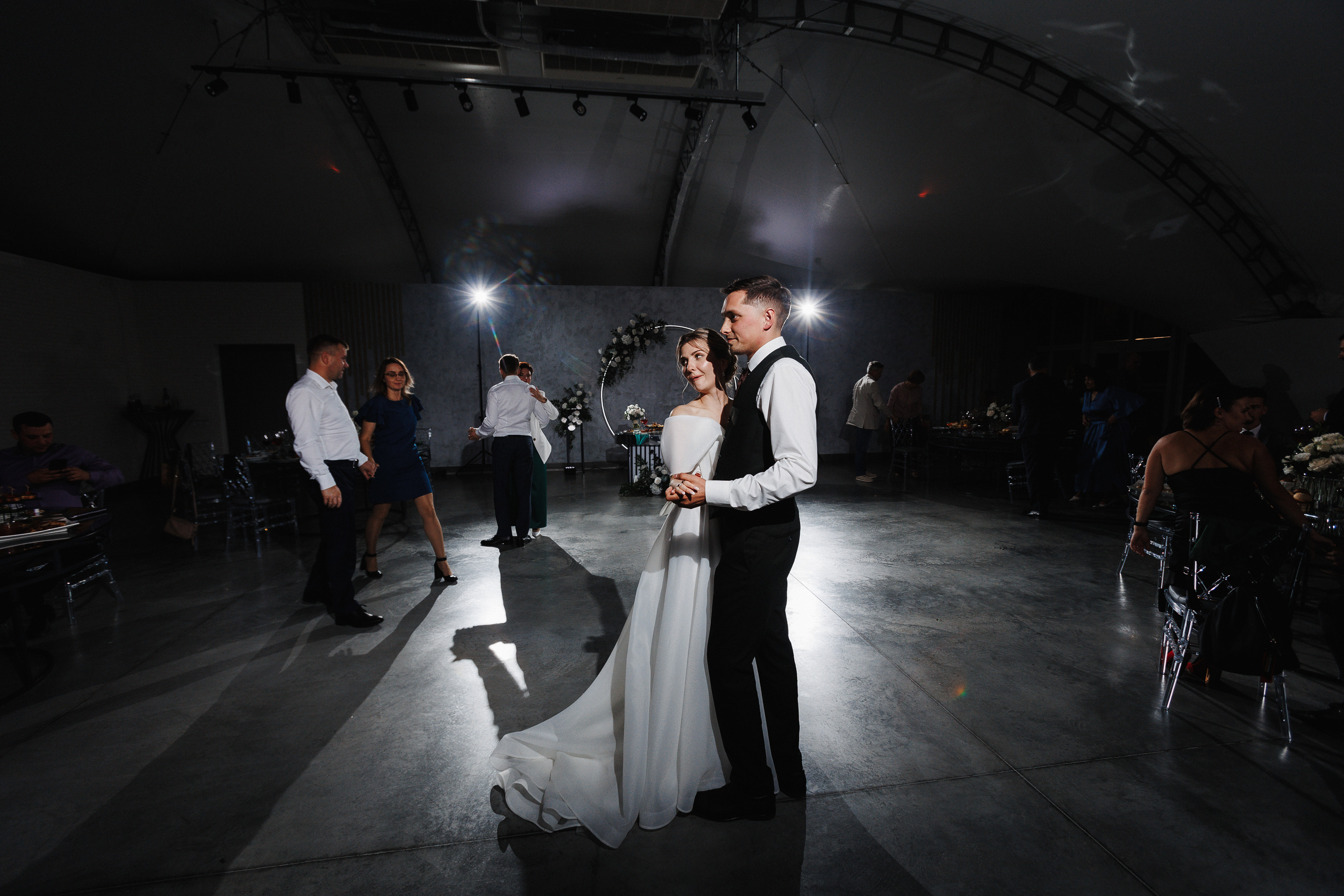 Оля и Данил. Семейный свадебный фотограф Семен Егоров