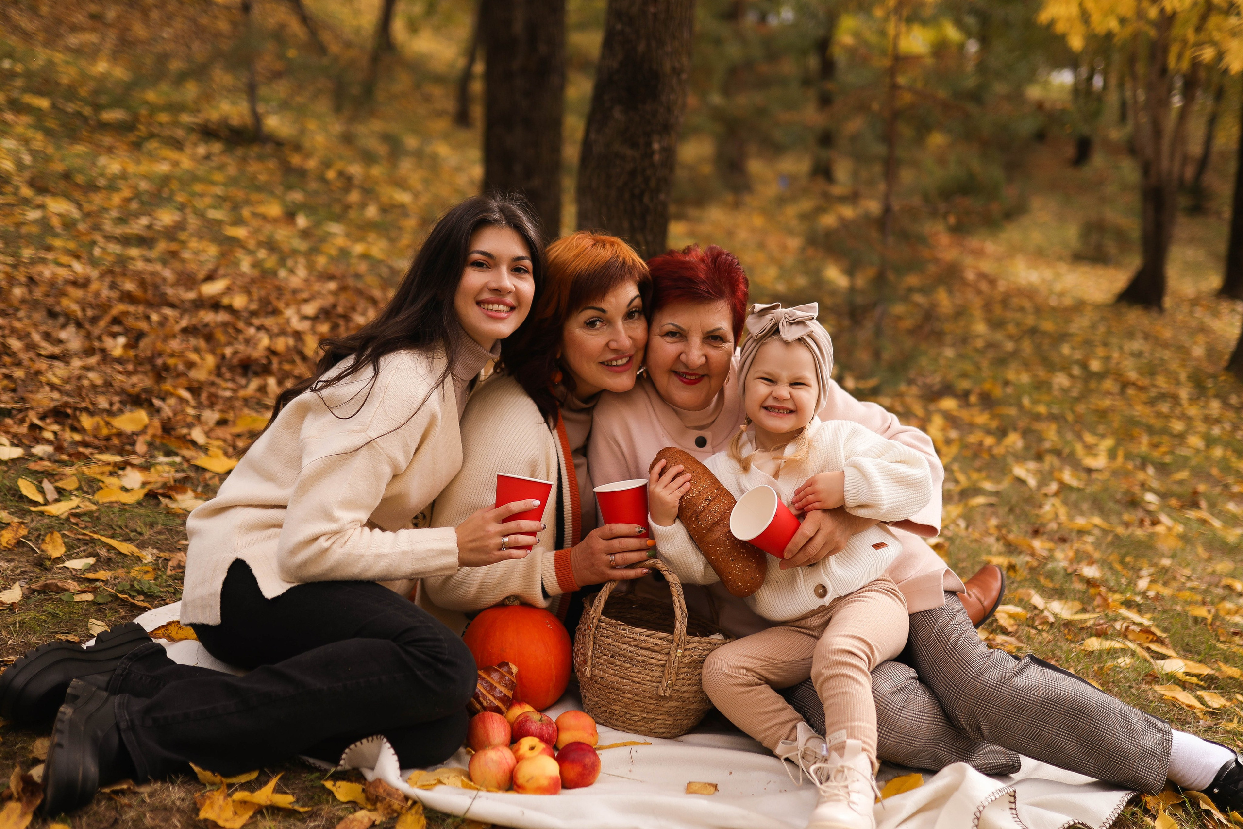 Прогулка с прекрасными девочками. ФОТОГРАФ ХАБАРОВСК АНАСТАСИЯ РАЧЕНКОВА