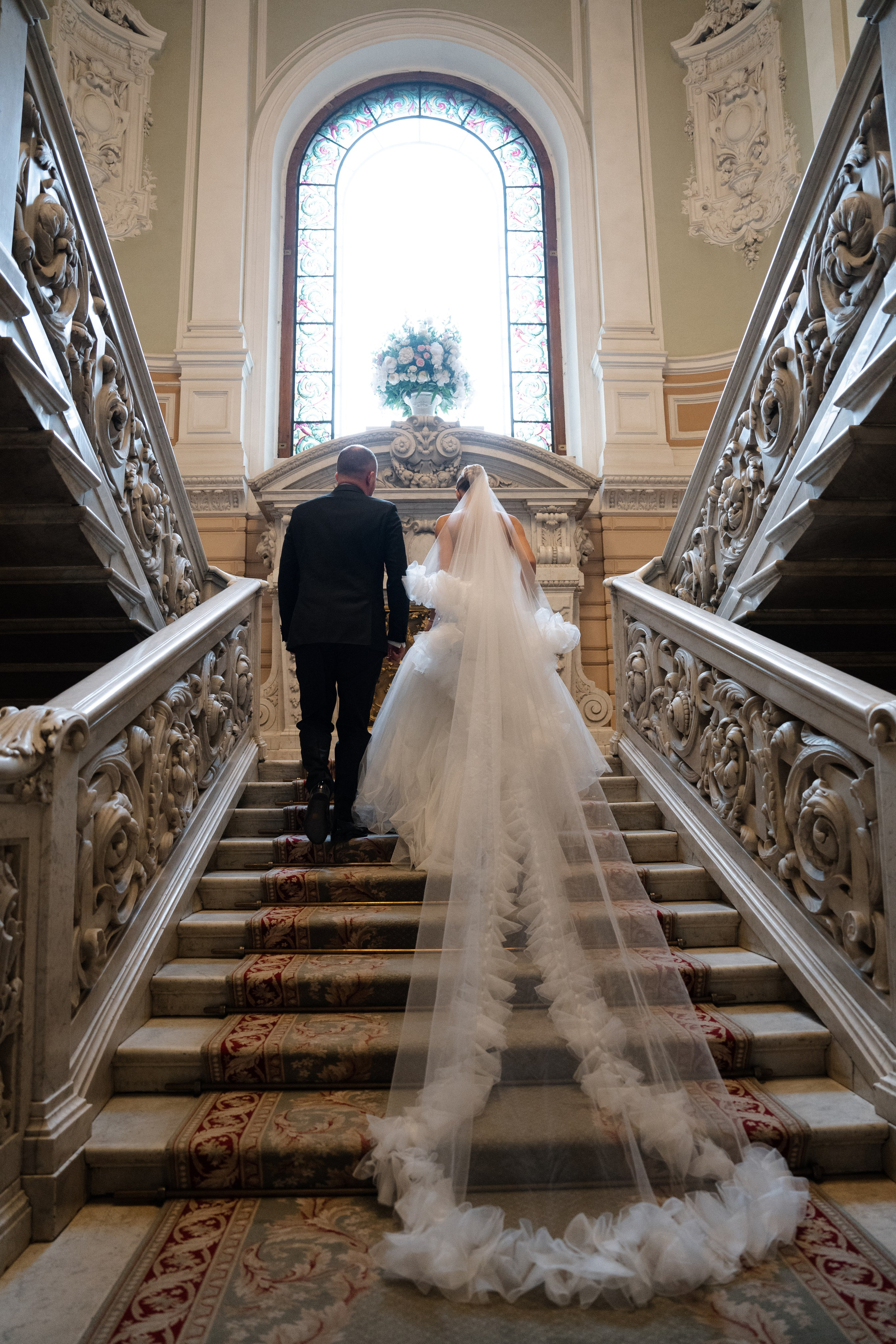 Анна Сергей. Камерная свадьба в Фосизонс в стиле неоклассика. Свадебный фотограф организатор в Санкт-Петербурге Ассоль Опарина
