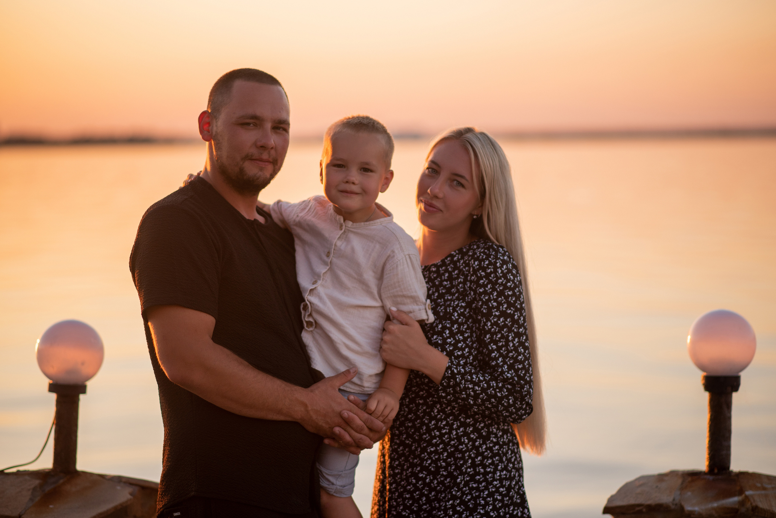 Вика, Артём и Дамир. Семейный и свадебный фотограф в Феодосии и Коктебеле