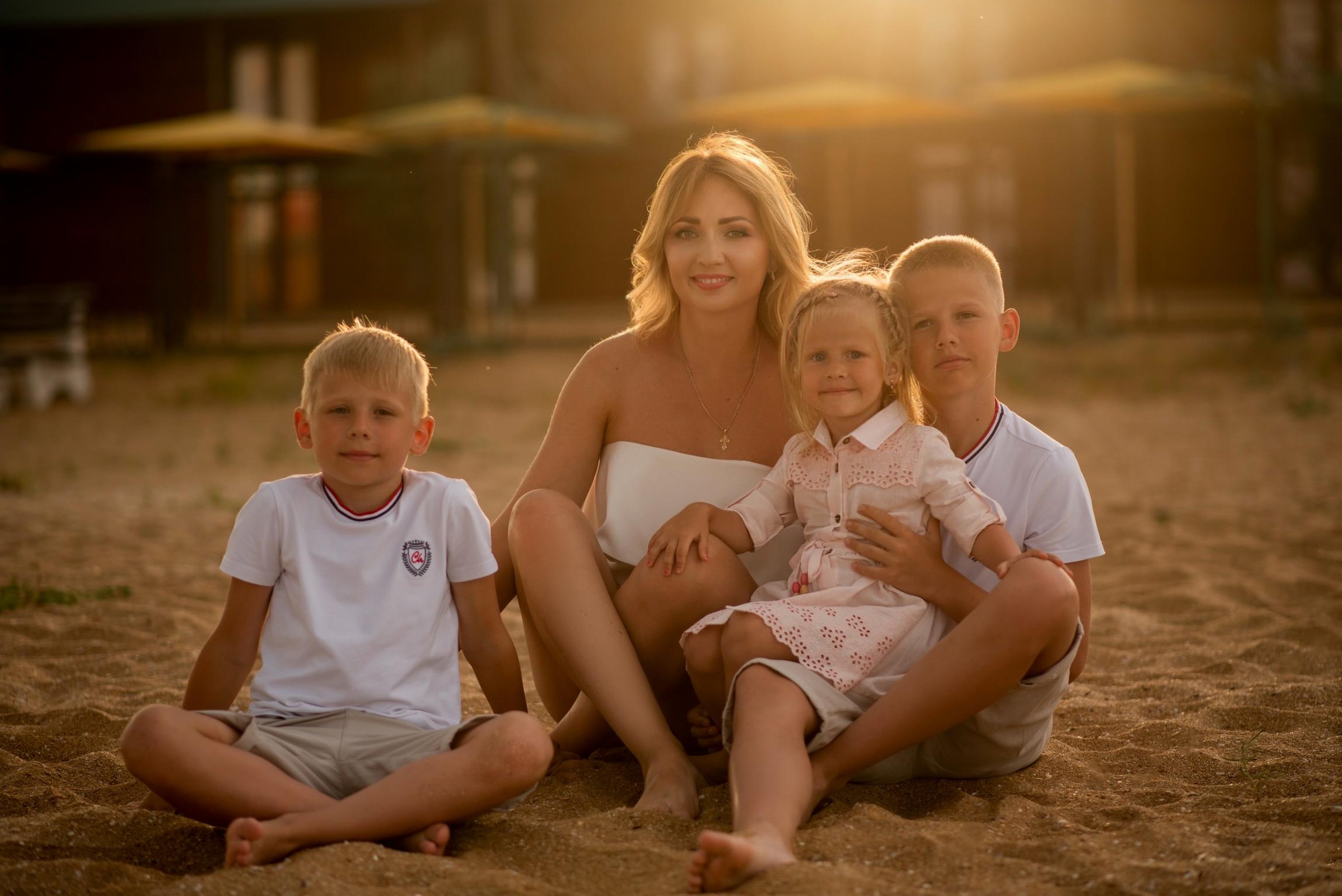 Эльвира. Семейный и свадебный фотограф в Феодосии и Коктебеле