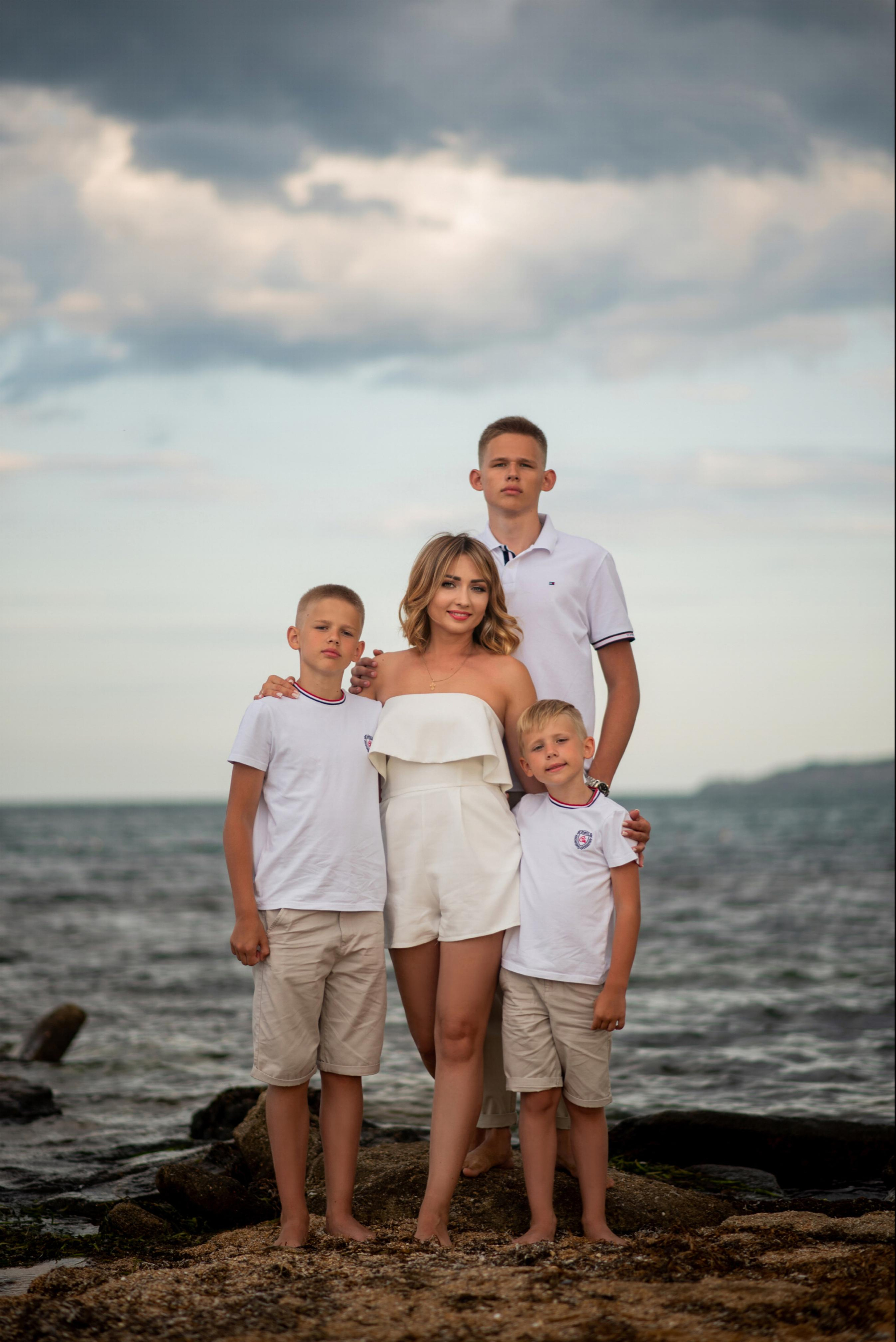 Эльвира. Семейный и свадебный фотограф в Феодосии и Коктебеле