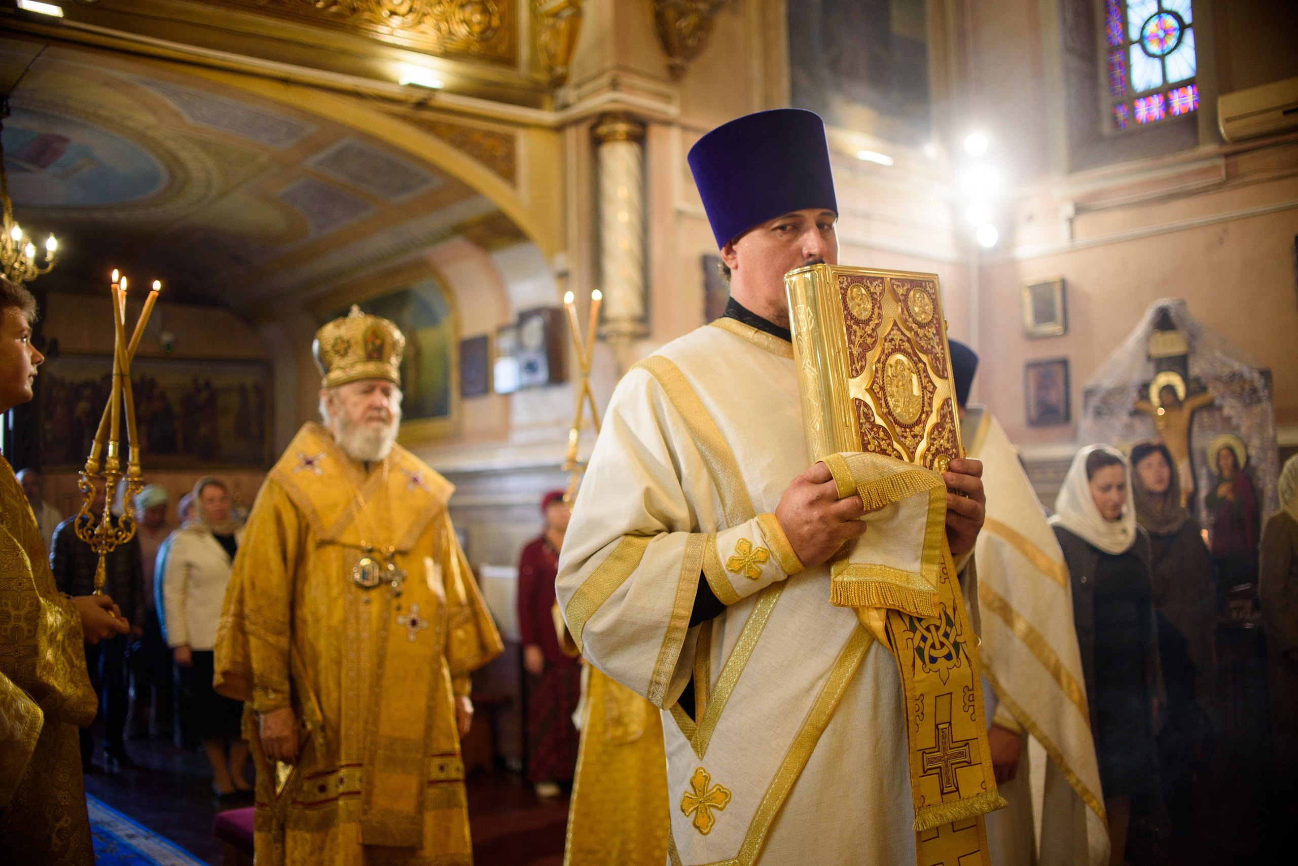 Воскресная литургия 29.10.2023. Семейный и свадебный фотограф в Феодосии и Коктебеле