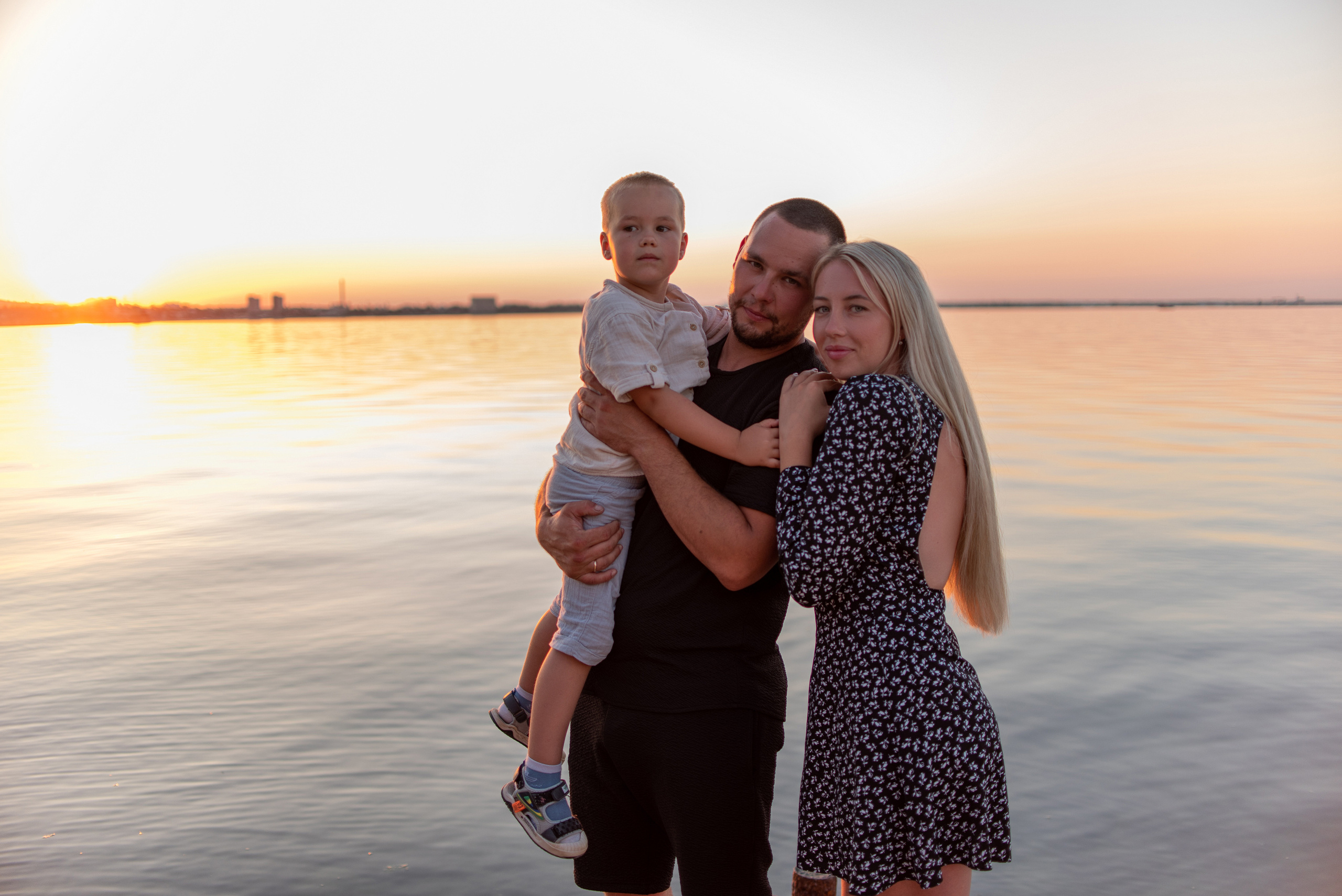 Вика, Артём и Дамир. Семейный и свадебный фотограф в Феодосии и Коктебеле