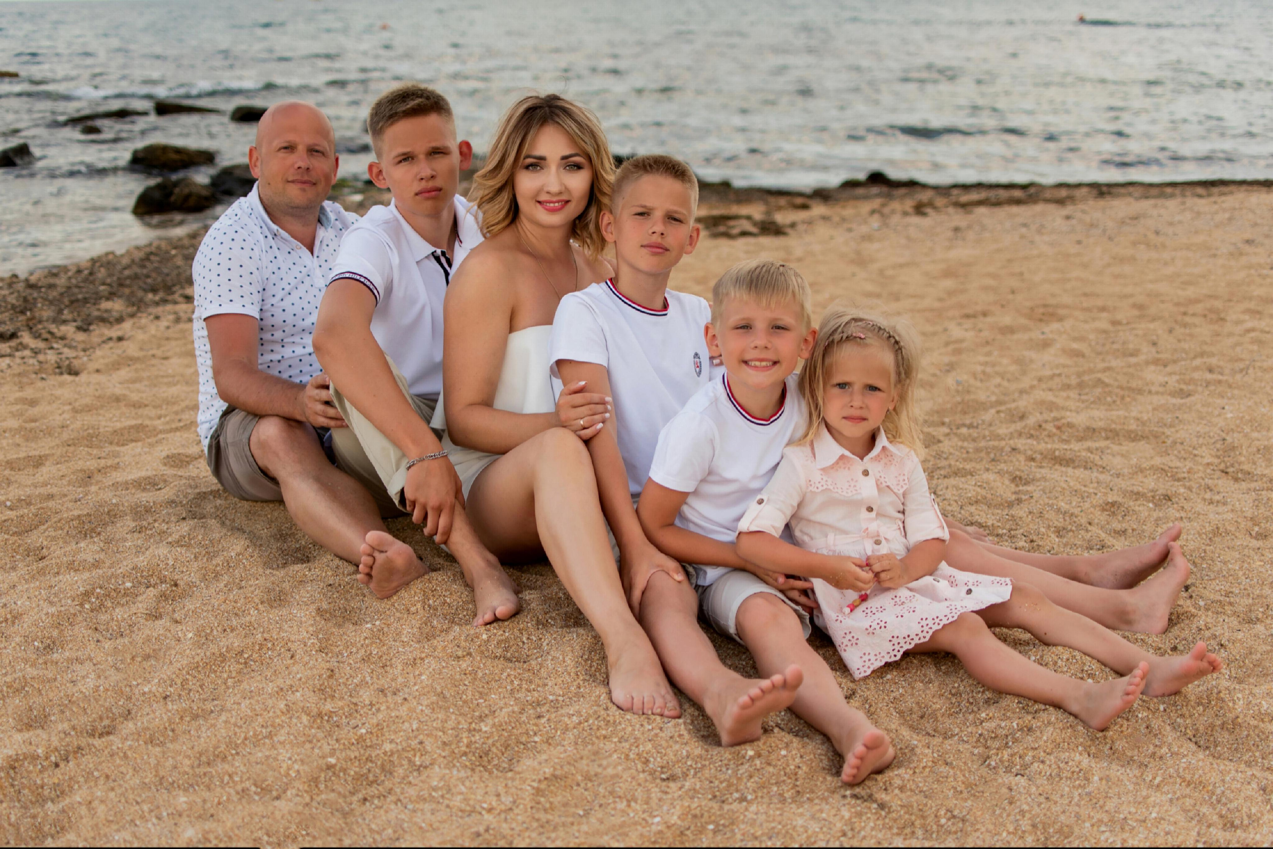 Эльвира. Семейный и свадебный фотограф в Феодосии и Коктебеле