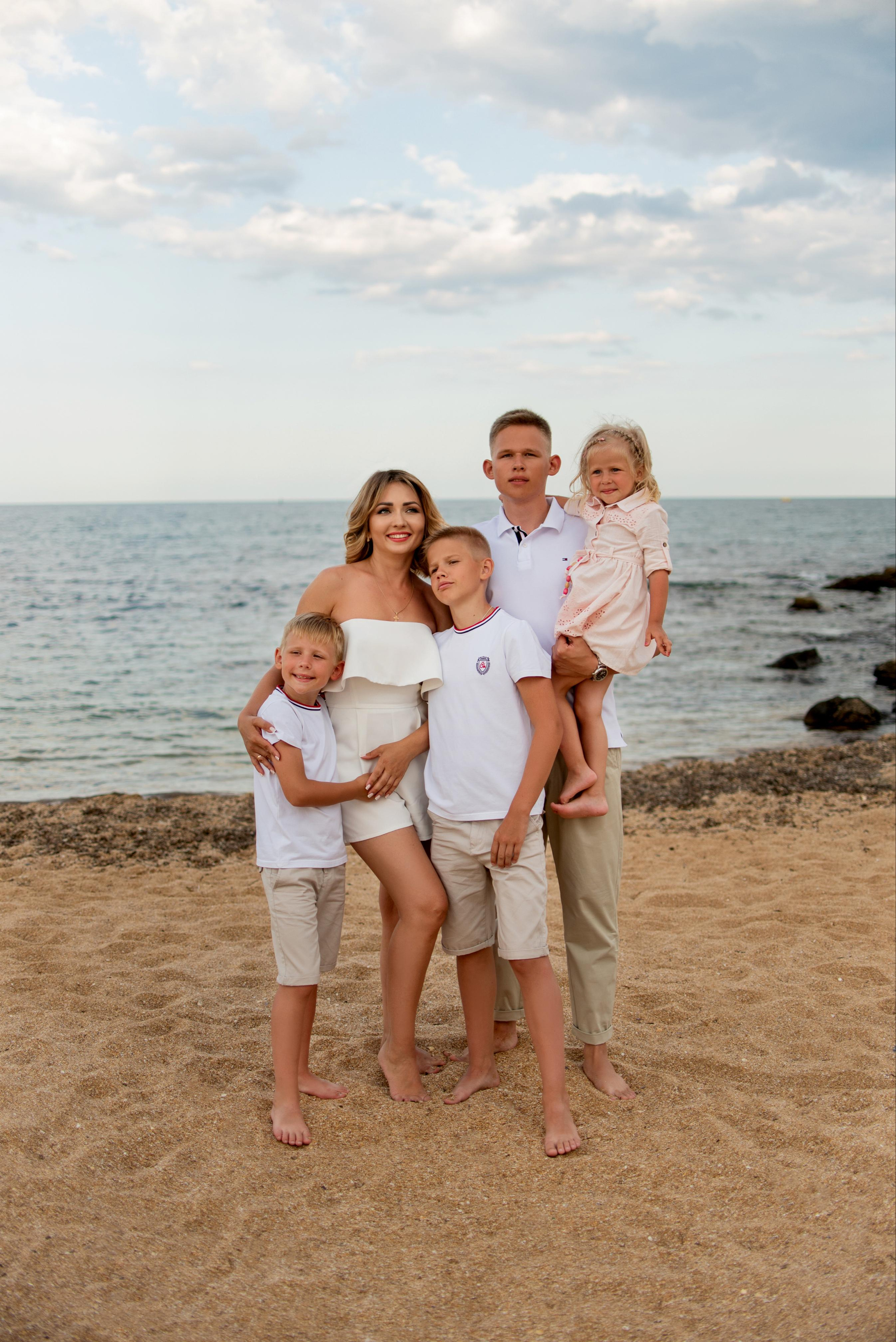 Эльвира. Семейный и свадебный фотограф в Феодосии и Коктебеле