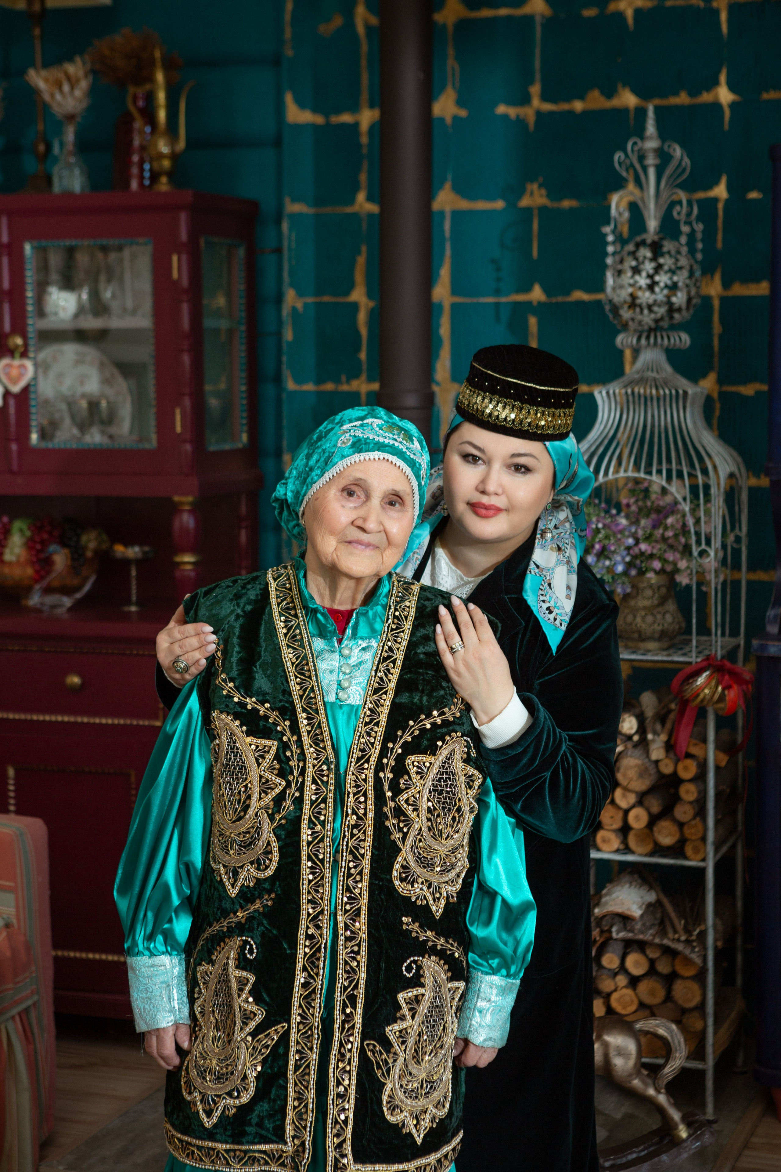 Семейная фотосессия в татарском и европейском стиле. Рекламный, предметный, репортажный, семейный фотограф и художник в Москве