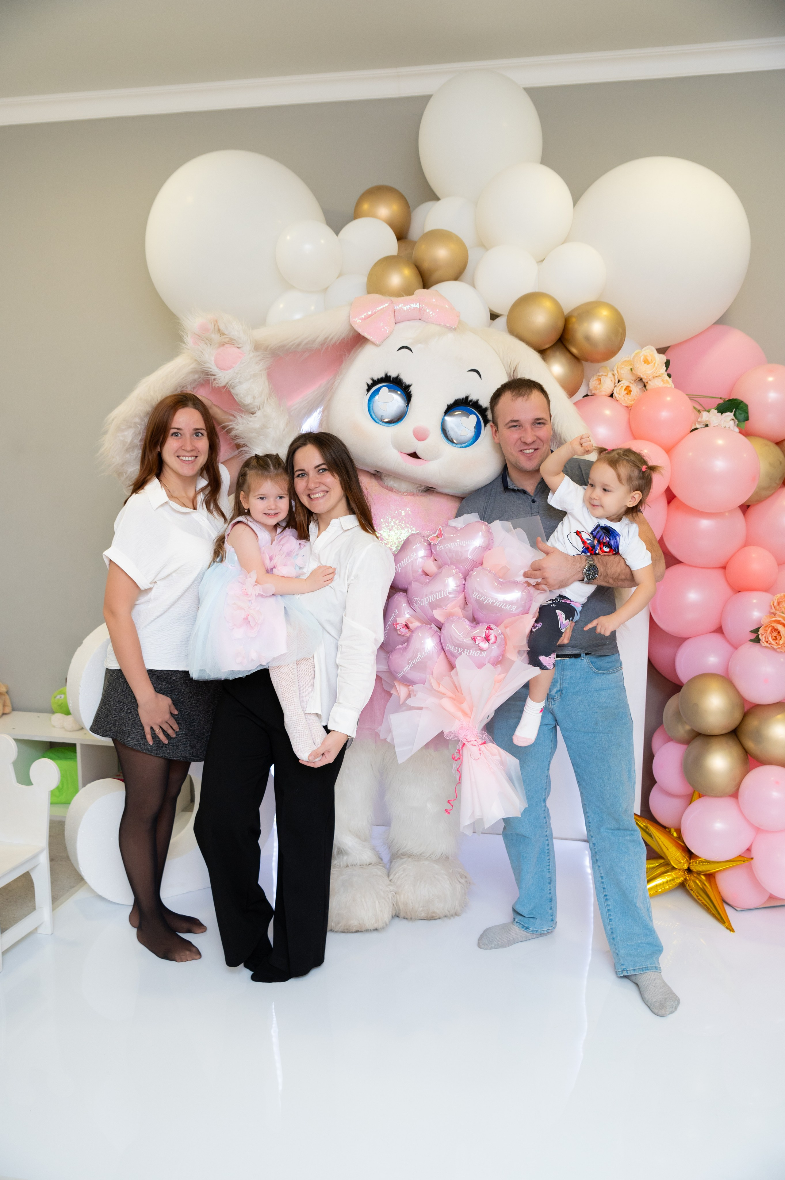 Детские праздники, дни рождения. Я Ольга Казанцева, фотографирую снимаю ваши киноистории и печатаю фото и цифровые портреты на холсте