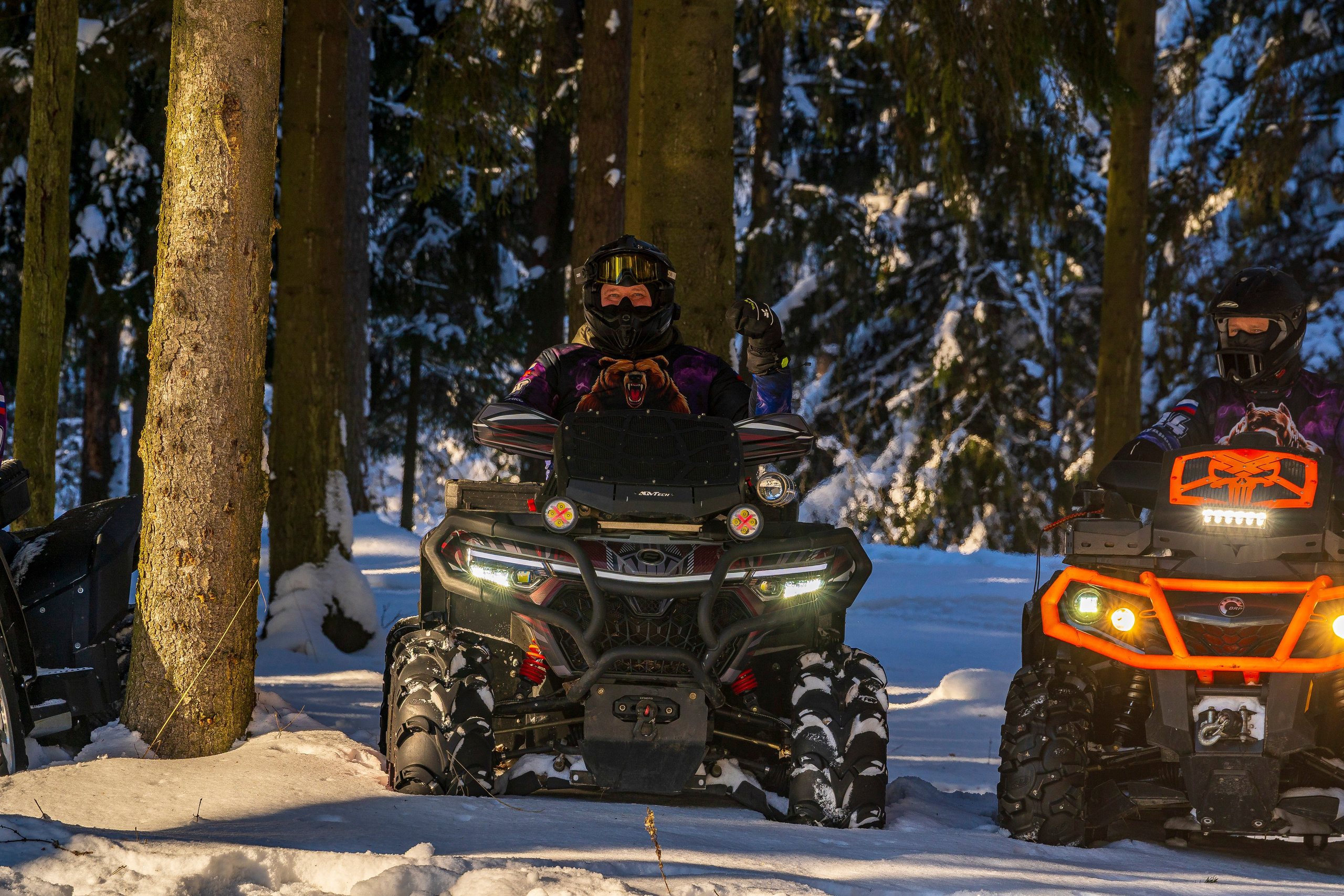 Кудрово ATV. Графический дизайнер Илья Левченко