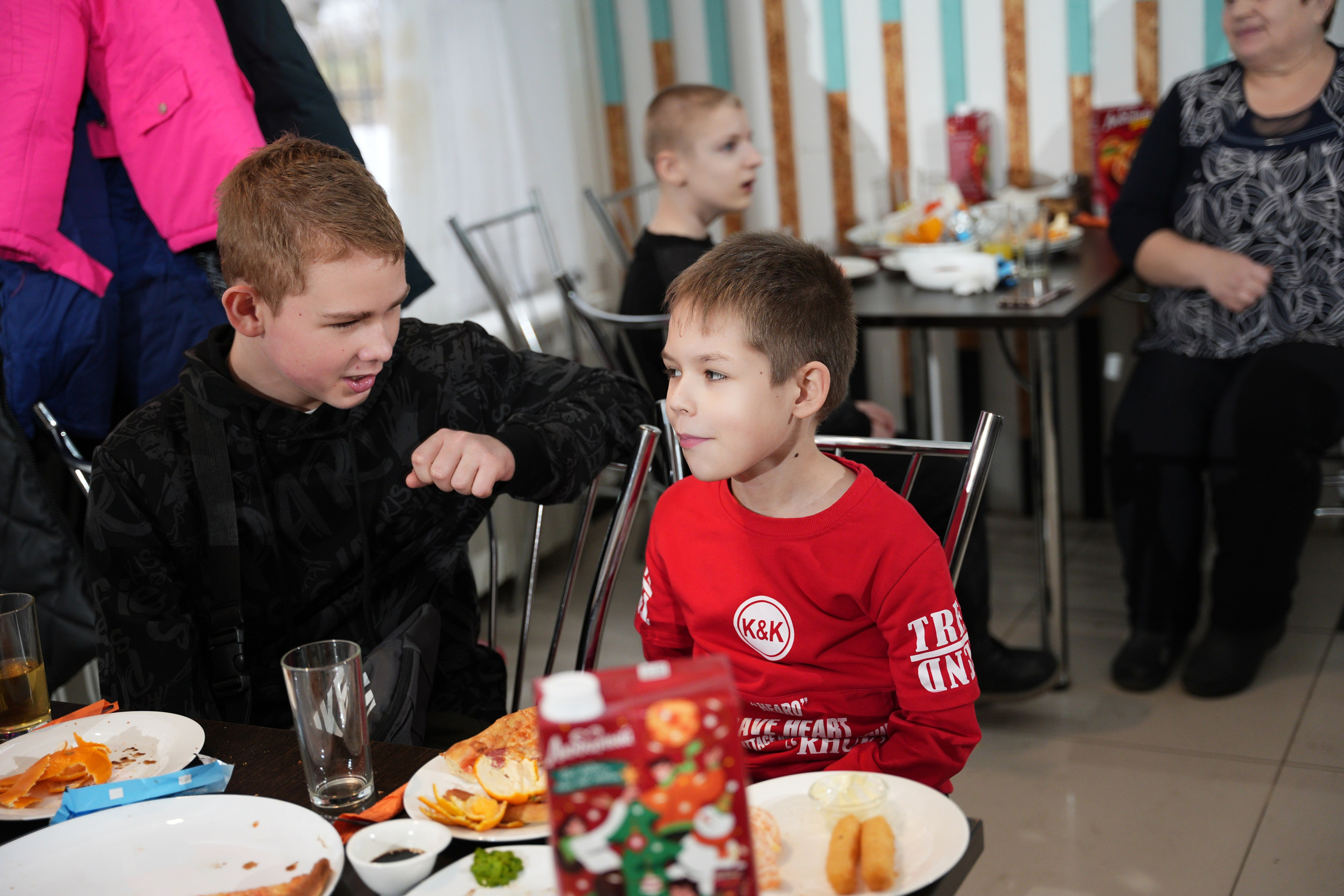 «Ты в этом мире не один " социально благотворительное мероприятие. Ольга Плаксина фотограф в Саратове