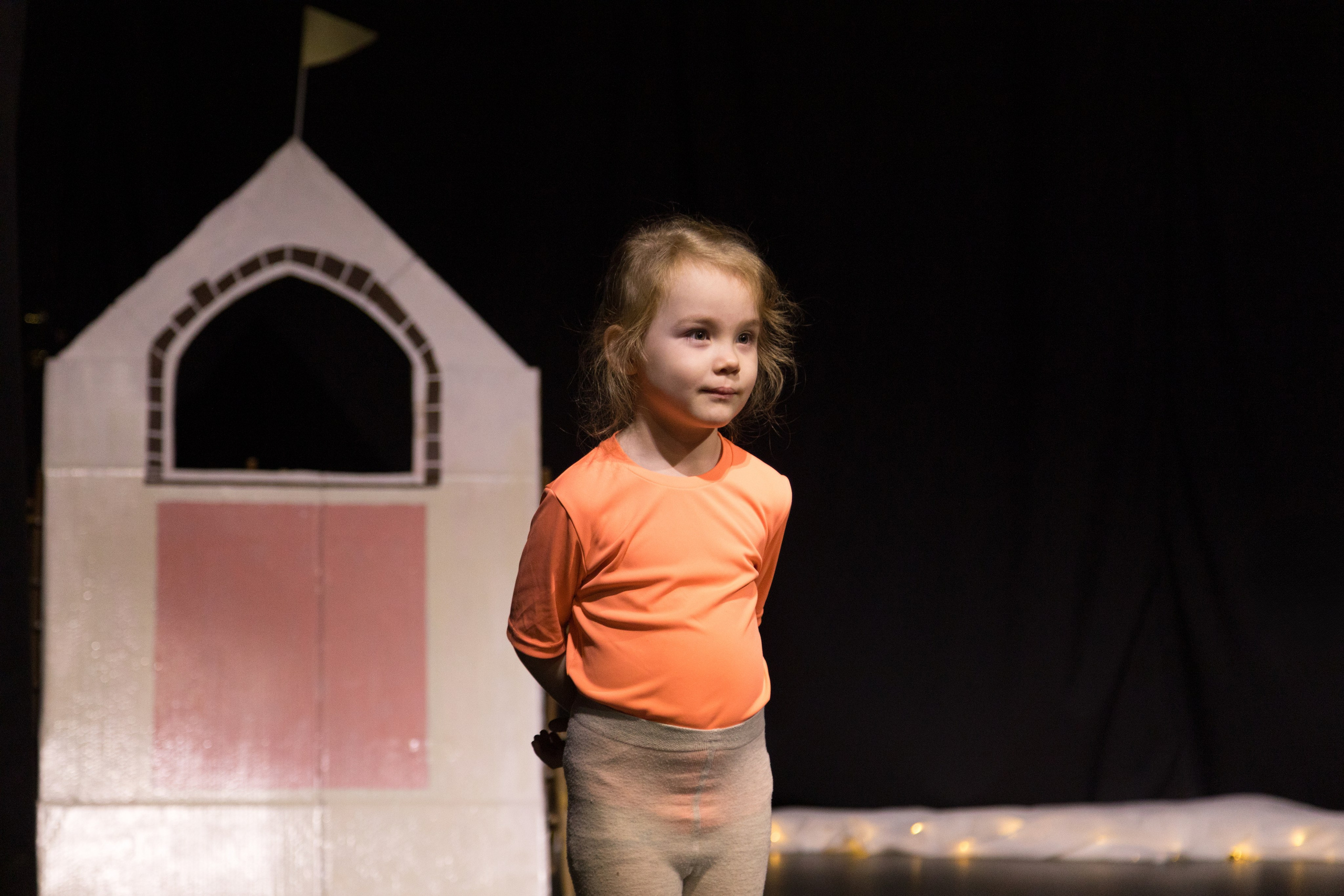 Отчетный танцевальный концерт детей 2-7 лет. Детский и контент фотограф Надя Волкова Санкт-Петербург