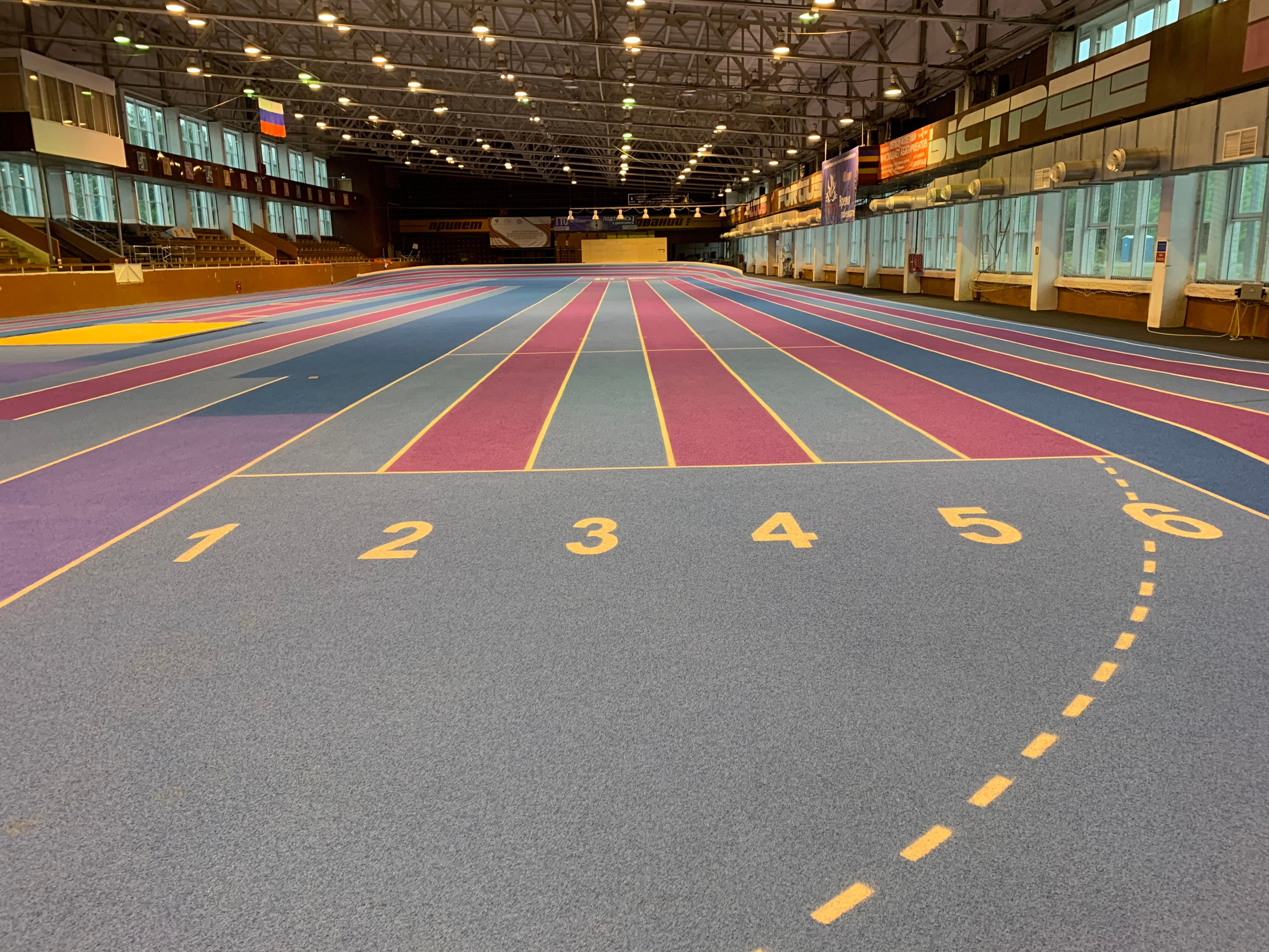 Манеж УРАЛГУФК Челябинск. Recro