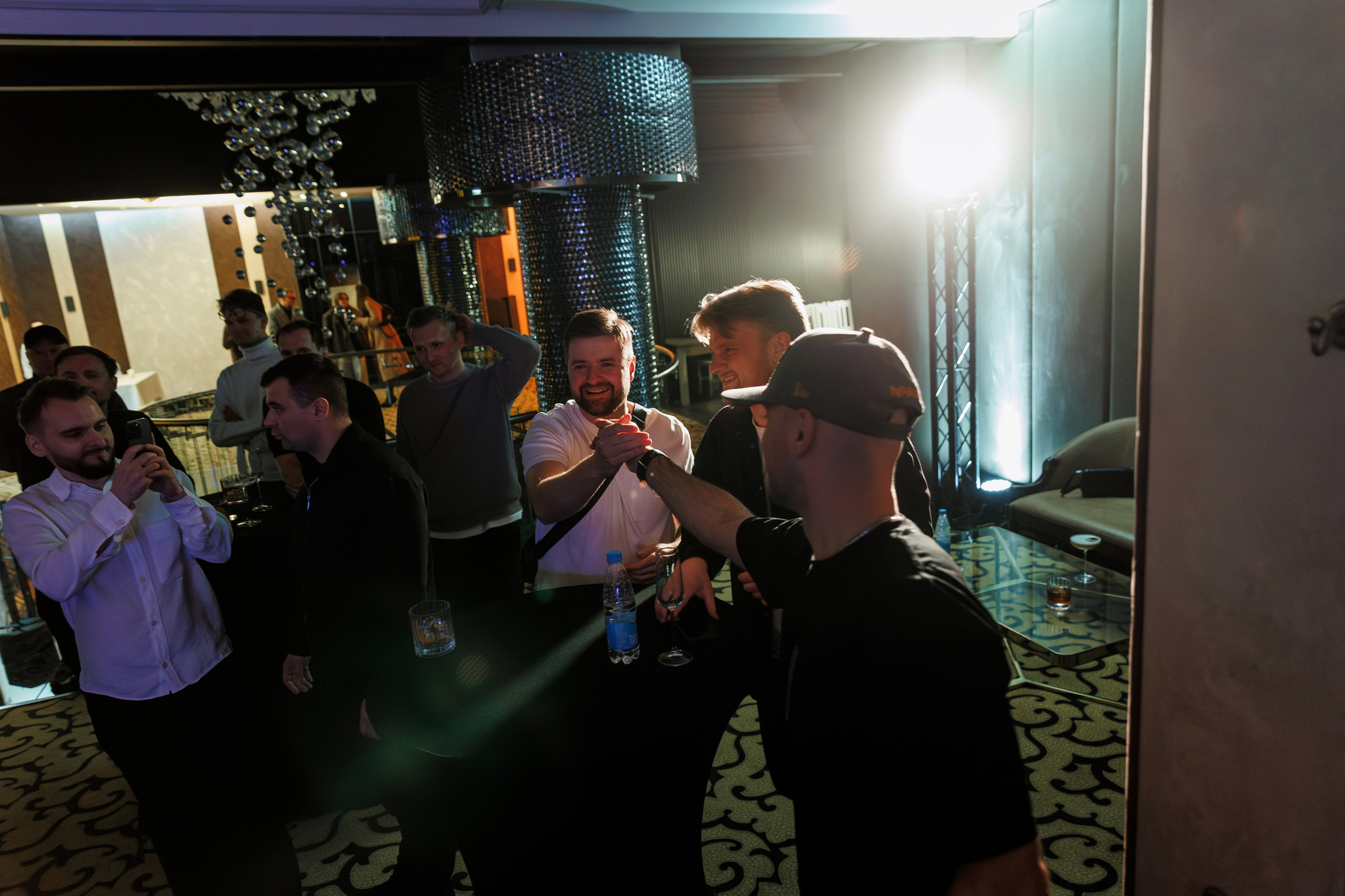 Creators. ILIAS BLACK — Фотограф свадеб и мероприятий в Минске и Беларуси