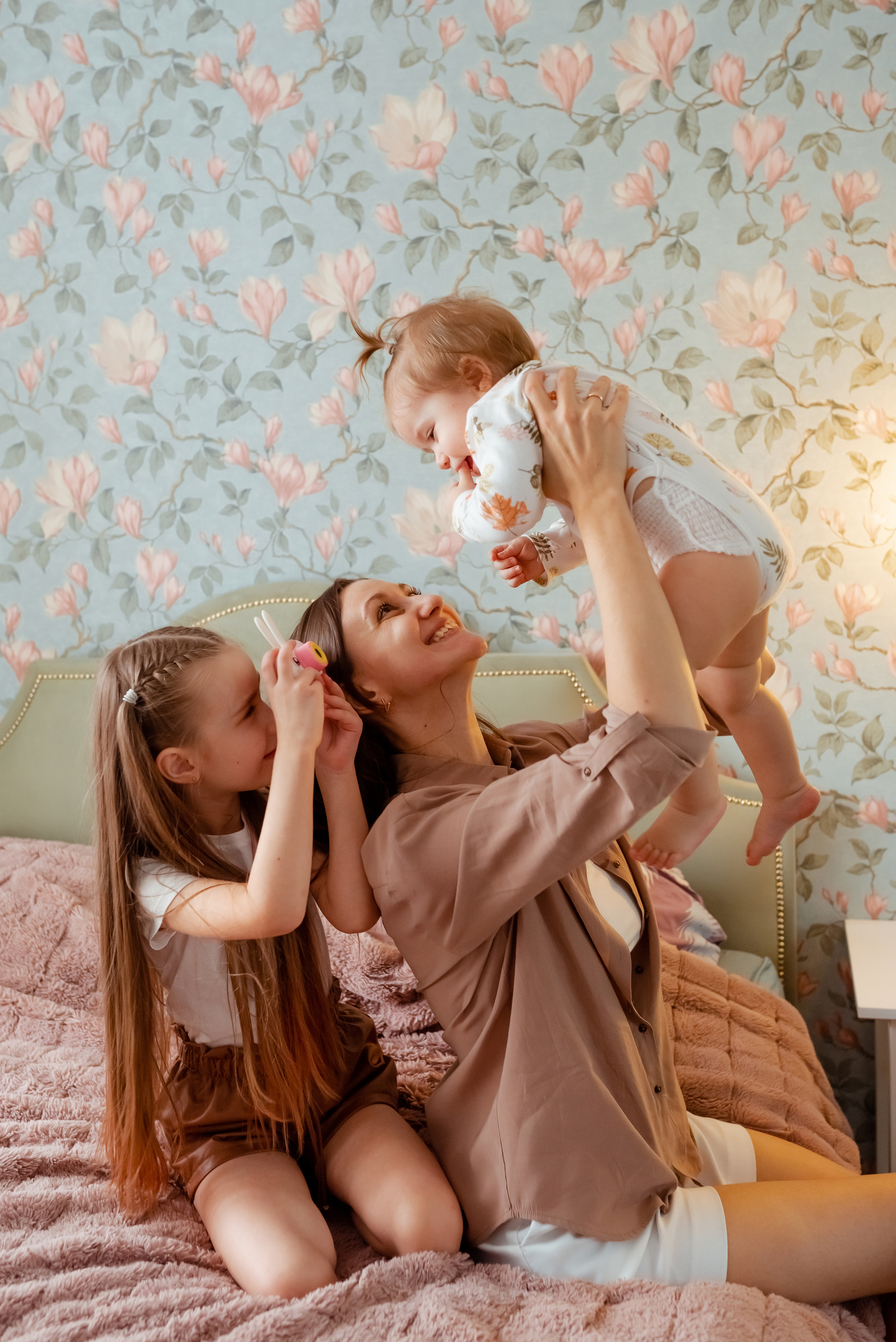 Семейная фотосессия дома. Фотограф Юлия Кондратьева