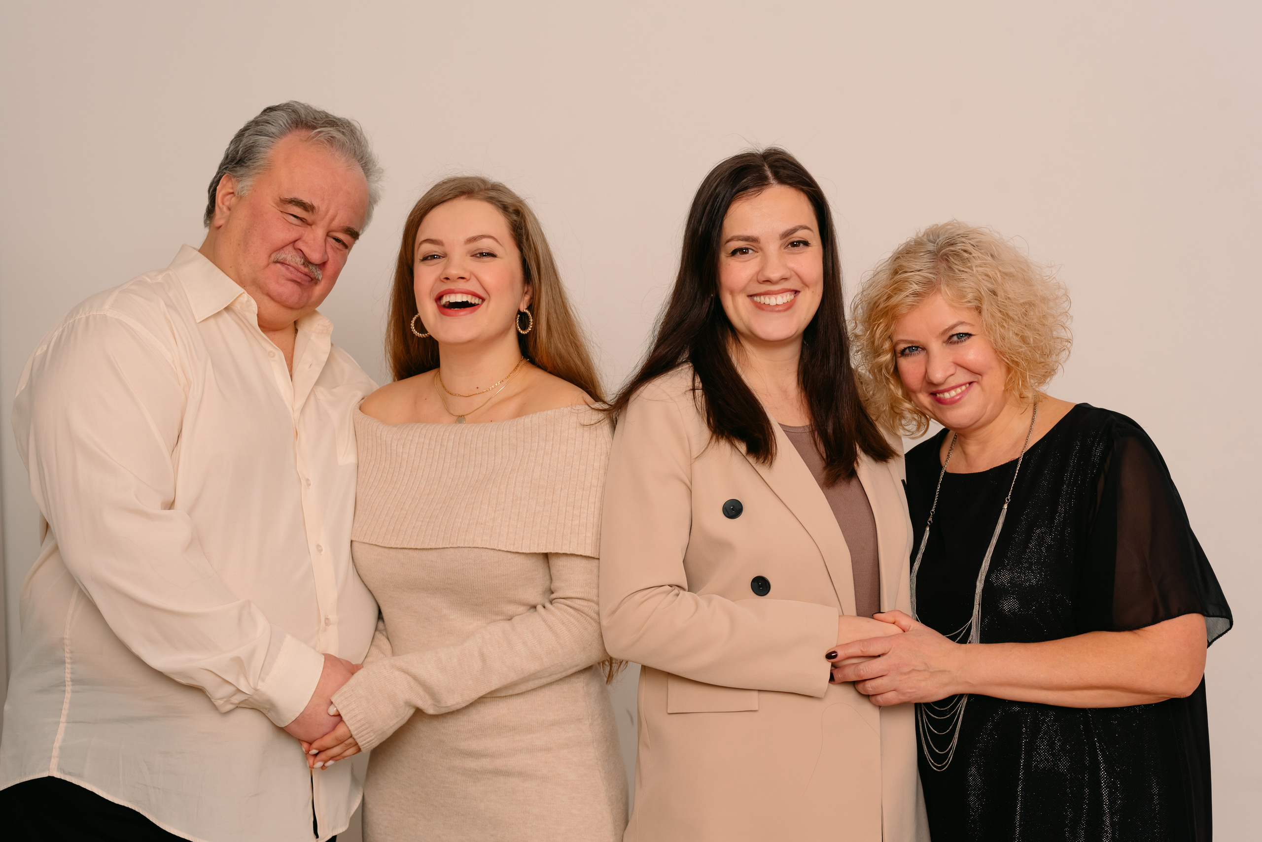 Фотосессия большой семьи. Фотограф Юлия Кондратьева