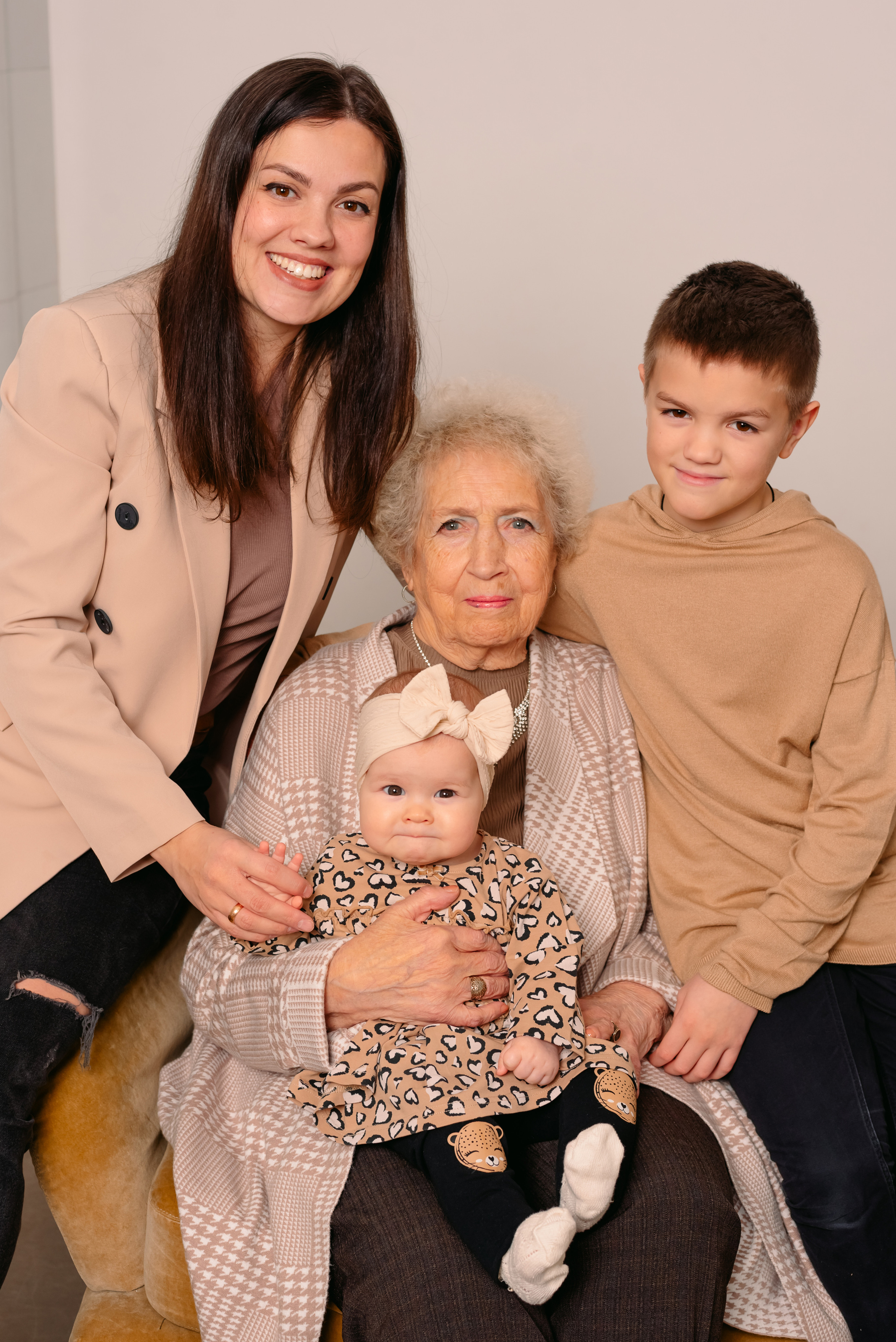 Фотосессия большой семьи. Фотограф Юлия Кондратьева