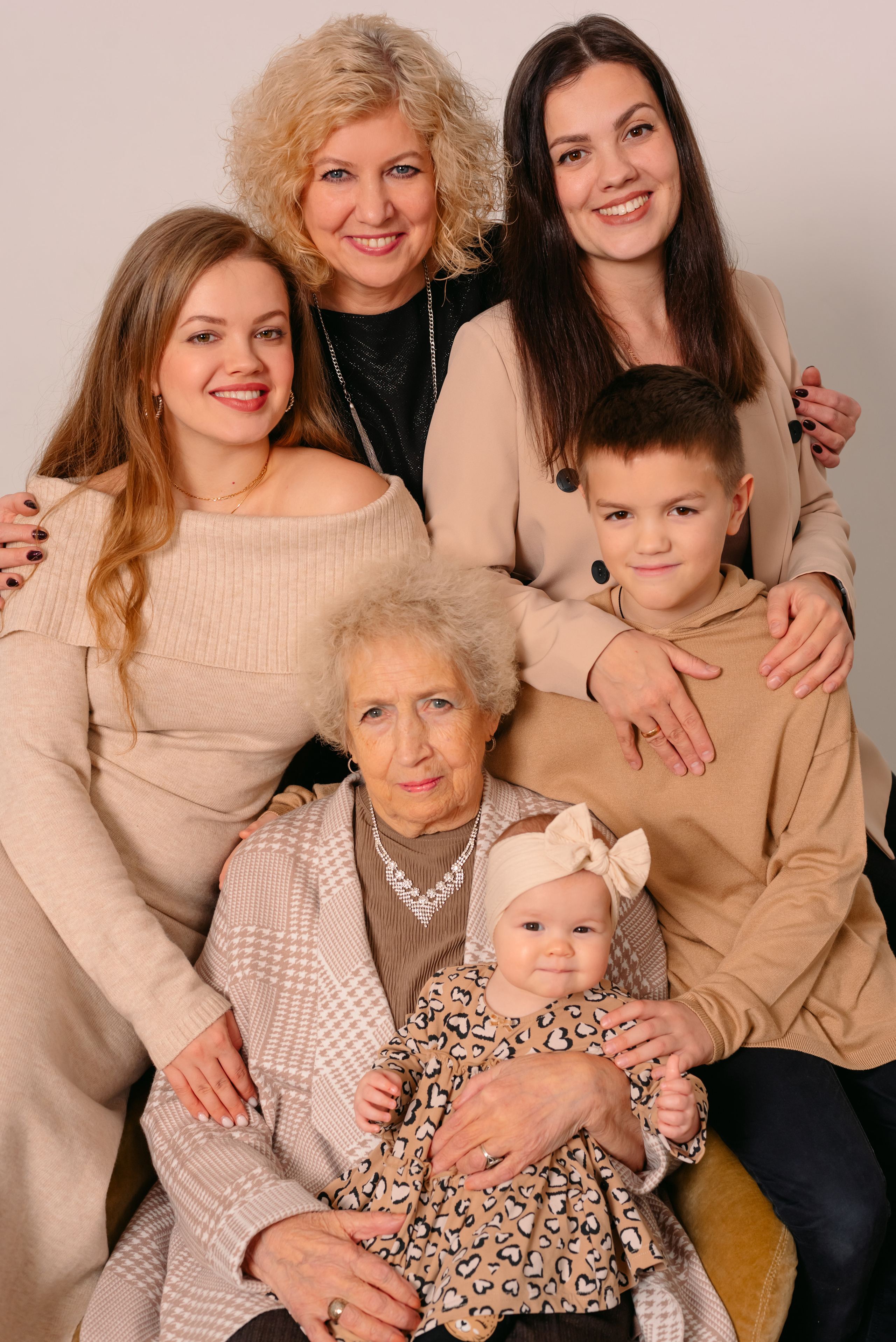 Фотосессия большой семьи. Фотограф Юлия Кондратьева