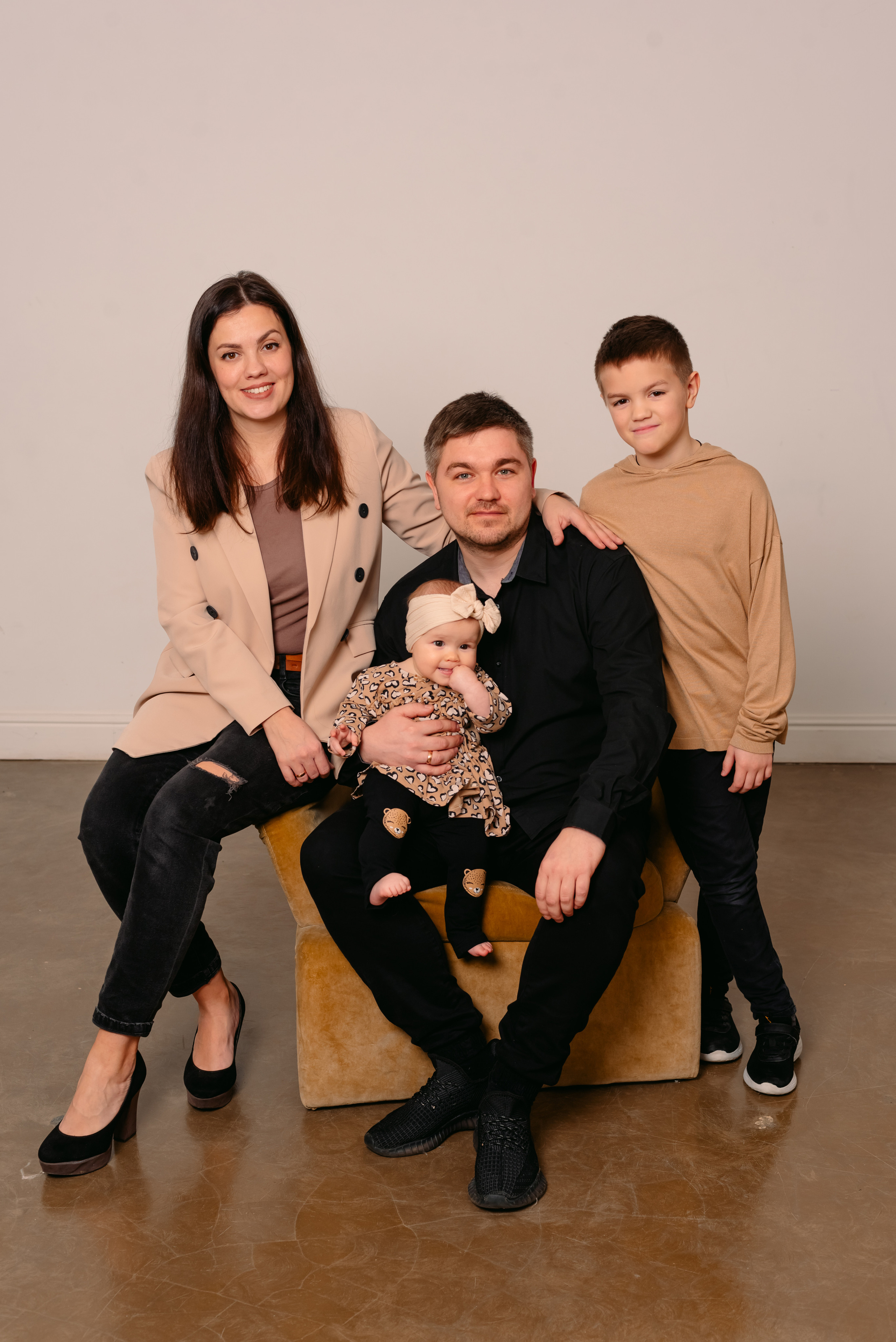 Фотосессия большой семьи. Фотограф Юлия Кондратьева