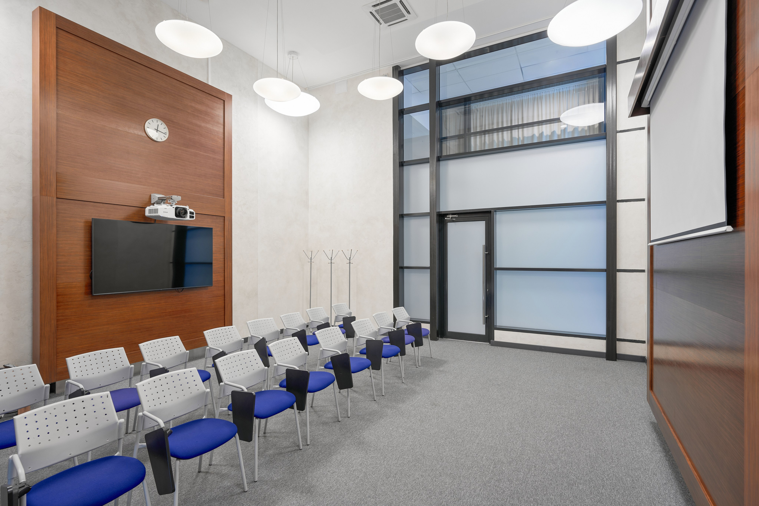 ИГОРА ЛЕДОВЫЙ