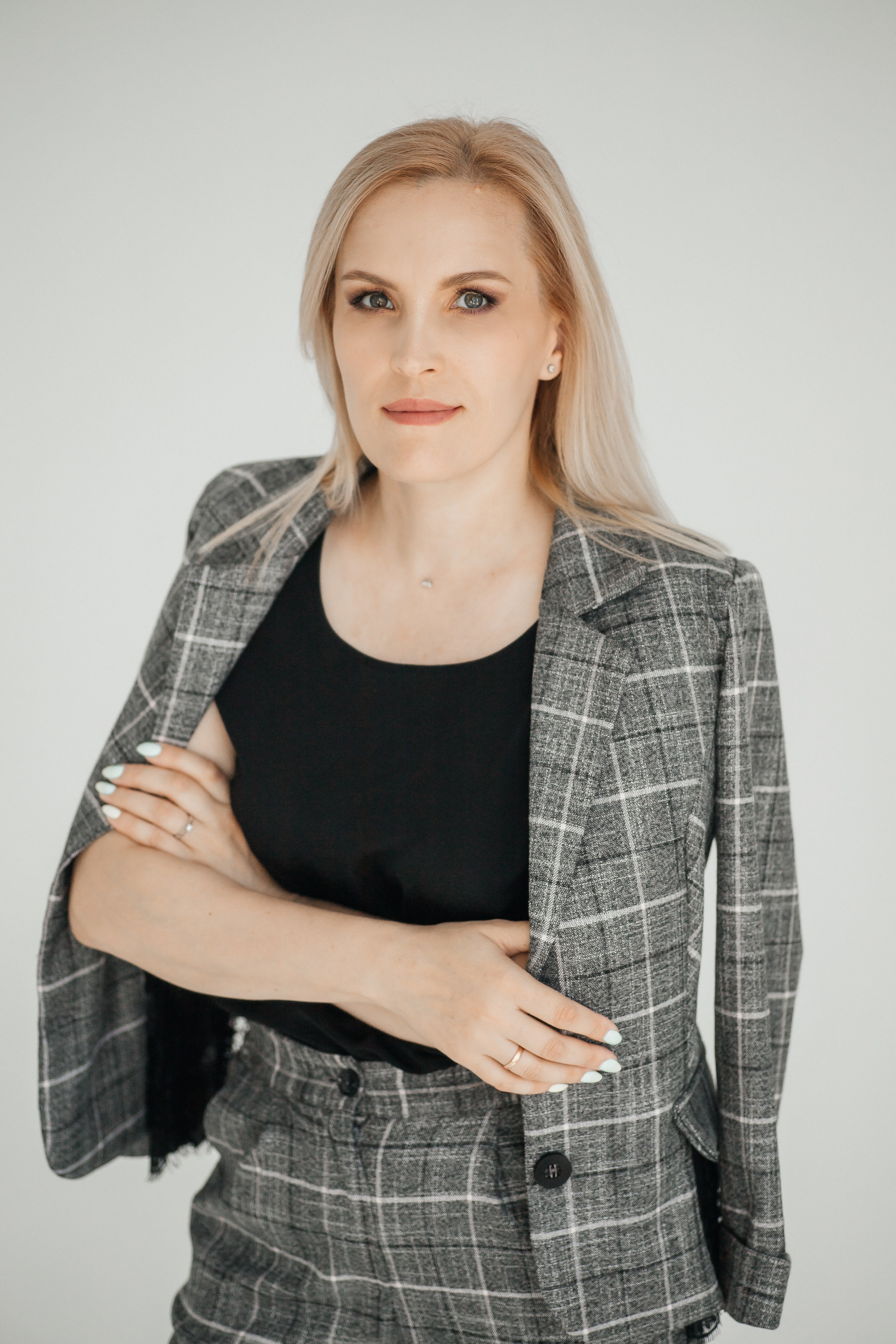 Деловой портрет. Креативный и женский Фотограф Омске Наталья Лебедева