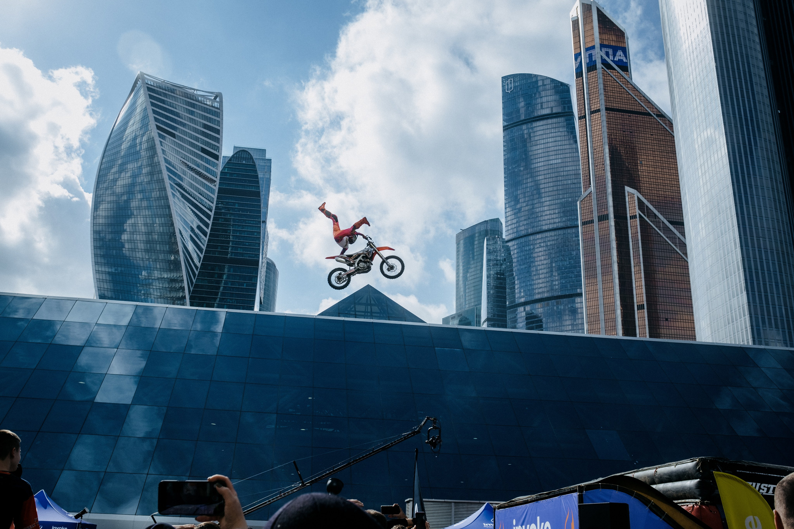 INVOKE DIRT CONTEST. Репортажный и портретный фотограф в Москве Илья Спиридонов