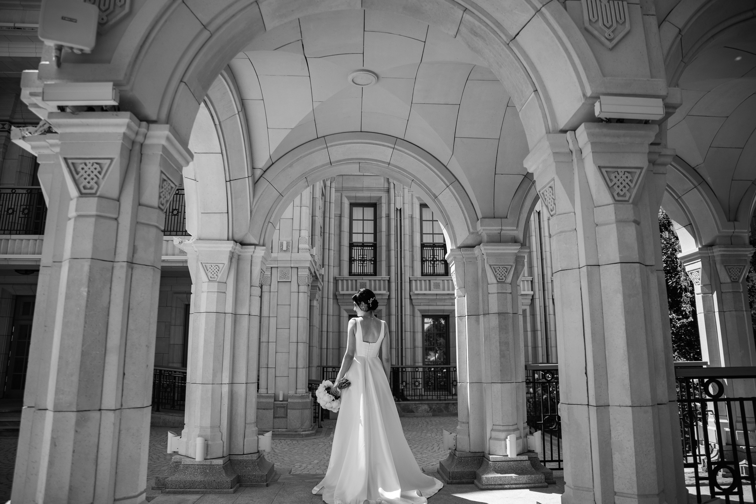 Свадебный фотограф в Крыму Алексей Карасёв