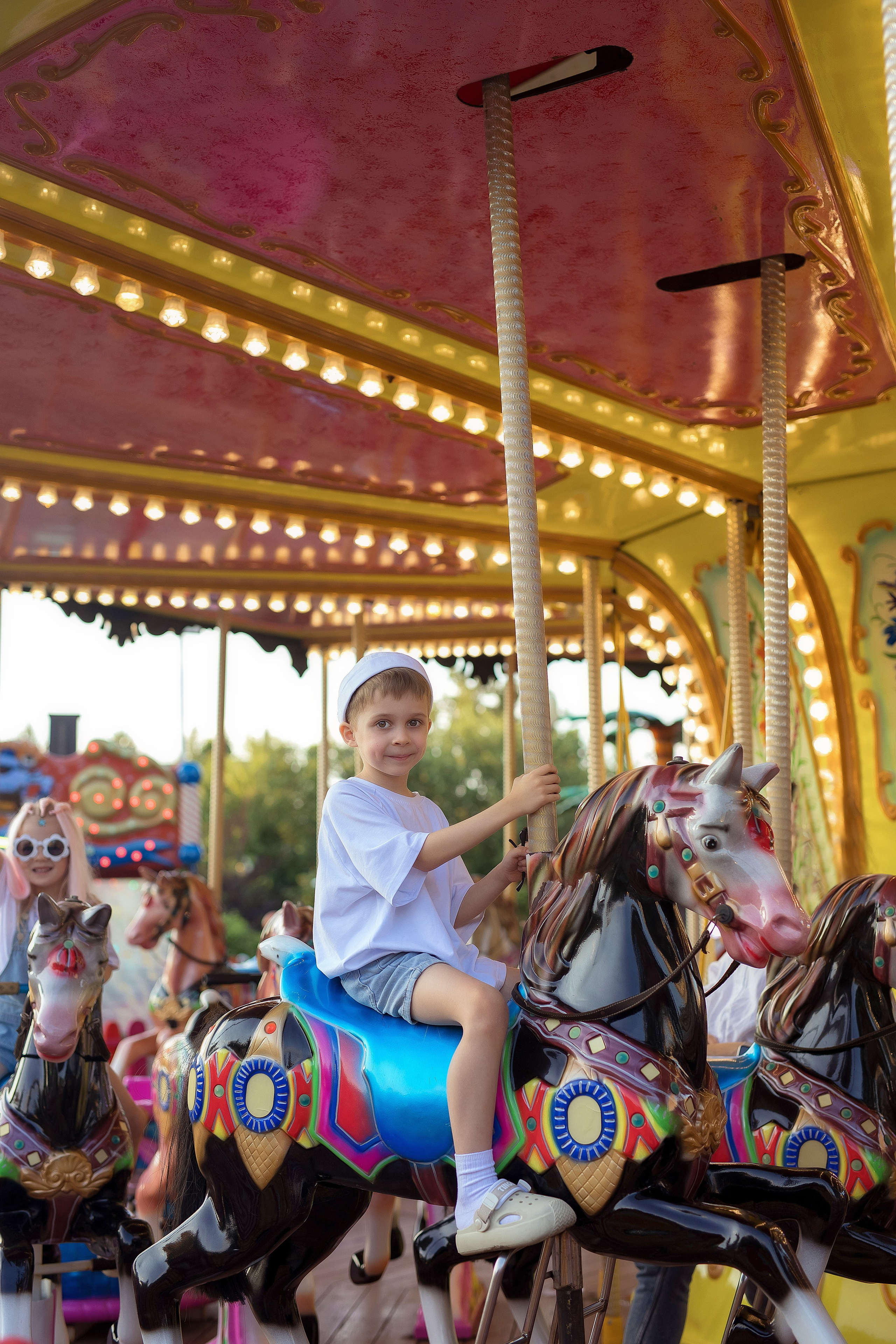 Варюша, Витюша и Аврора. Фотограф на крещение и венчание