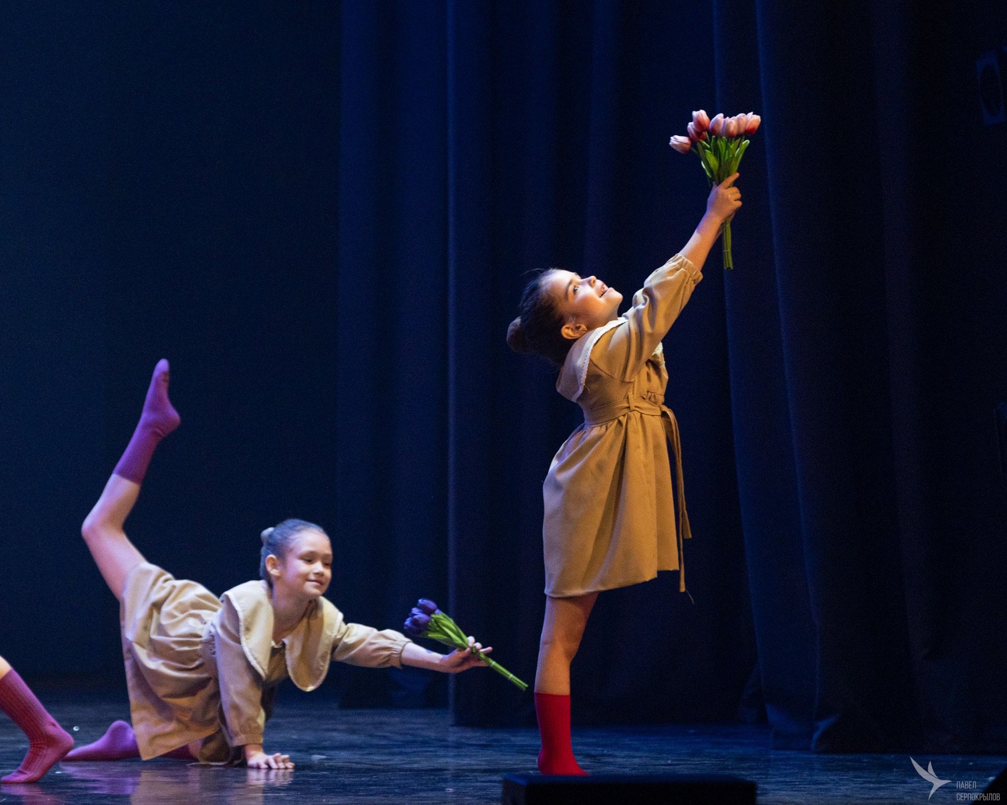 Отчетный концерт студии танца «ШАГ». Репортажный фотограф в Казани Павел Серпокрылов