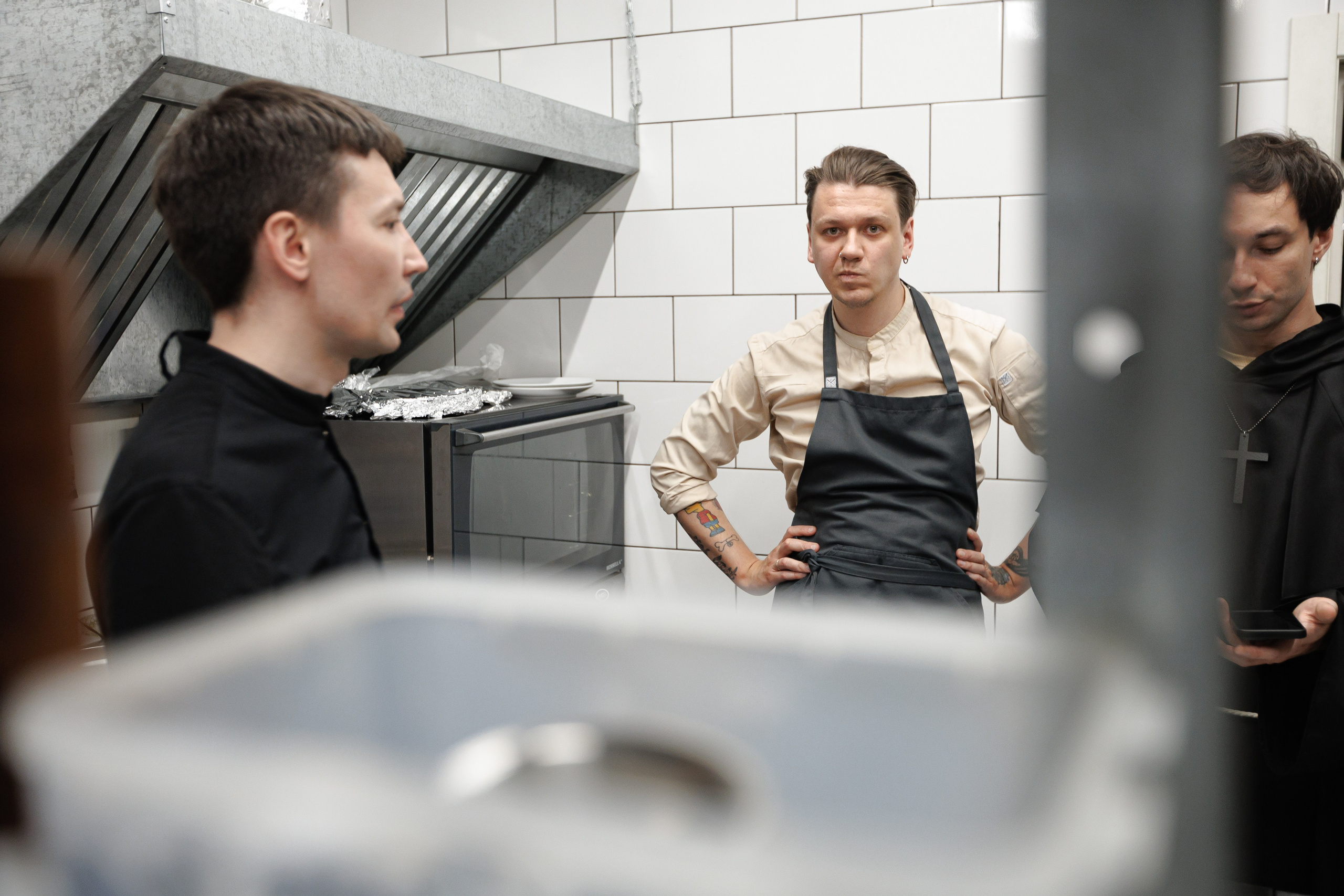 Гастроужин Поселенцы в гостях у Самозванцев