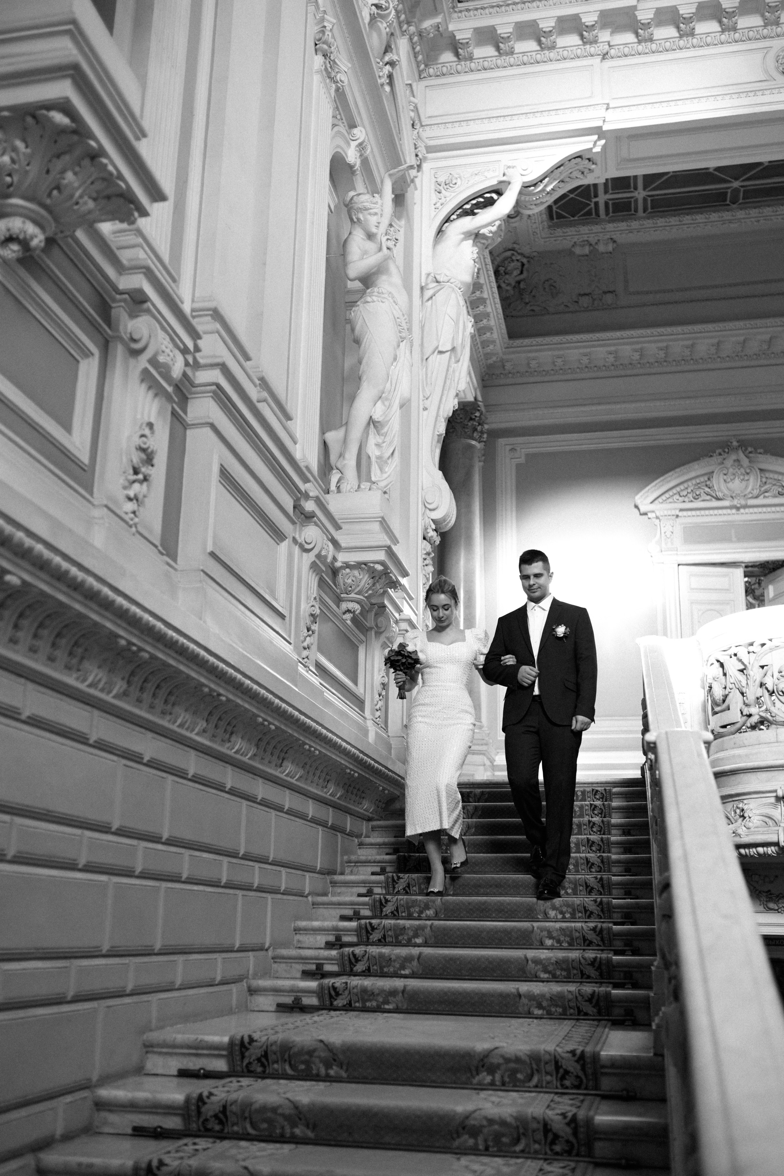 Кирилл & Карина. Сестры Карабаза. Фотографы и ретушеры в Москве и Санкт-Петербурге