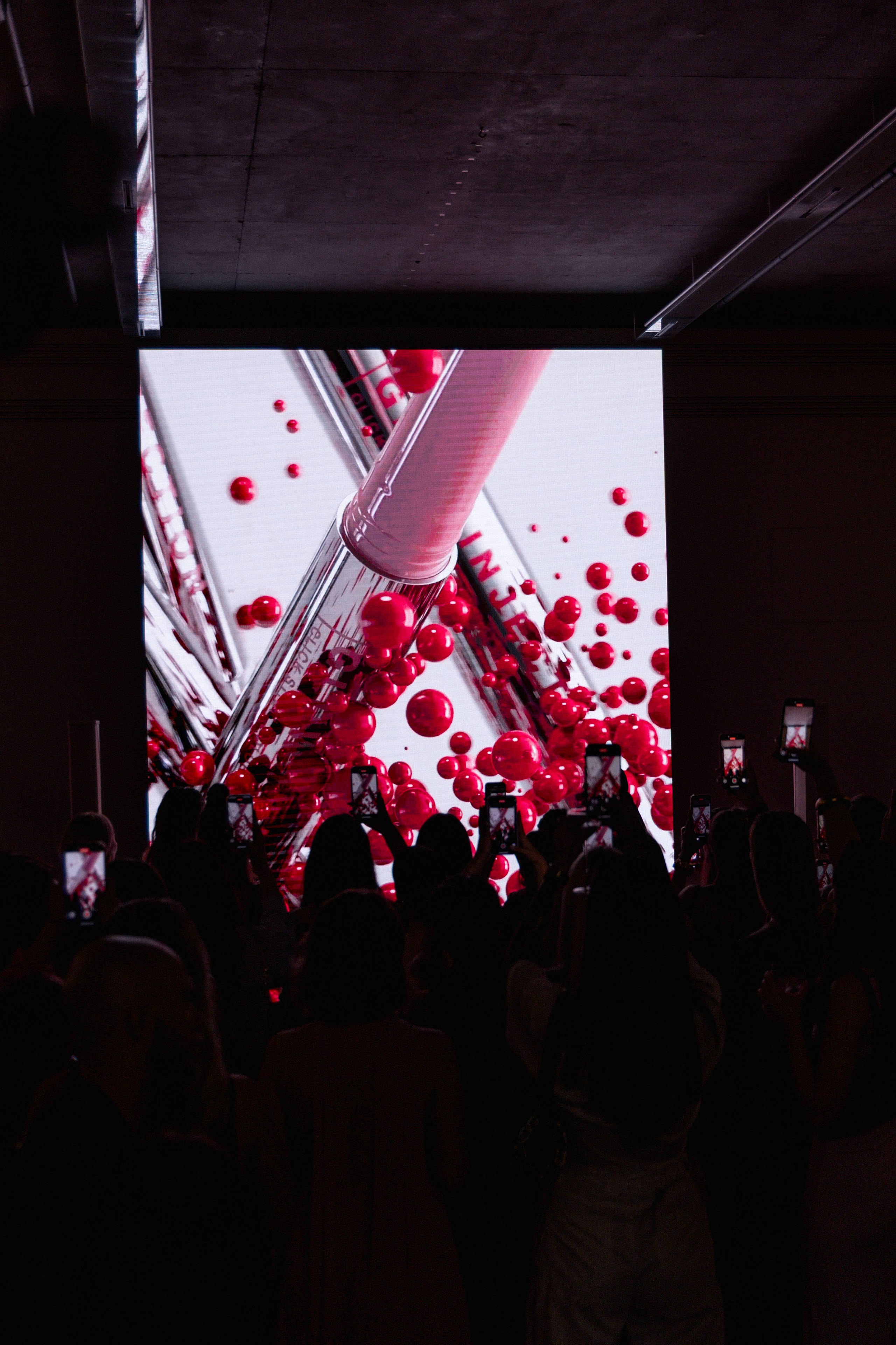 INFLUENCE. Репортажный фотограф Сурков Артем Москва