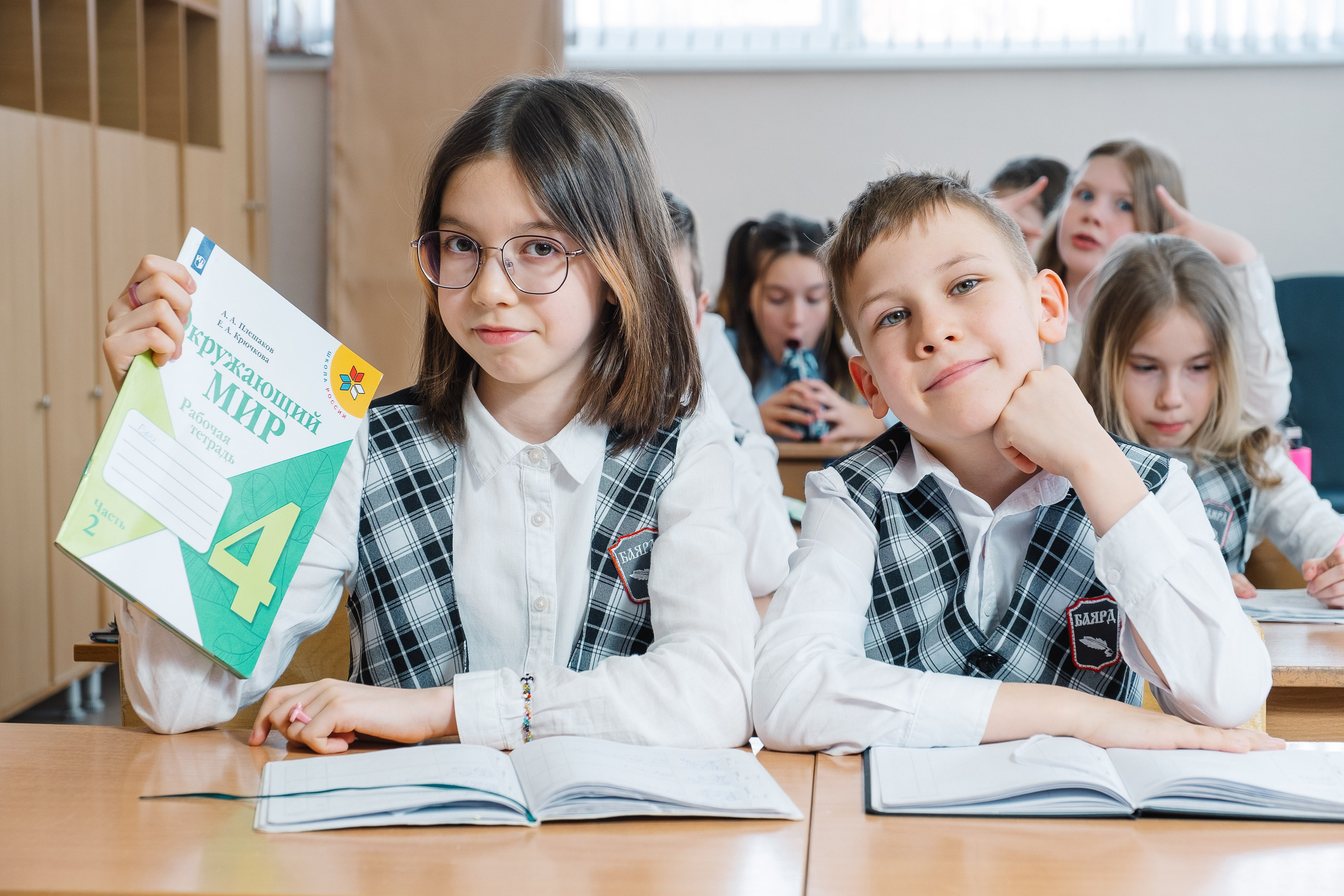 Выпускные альбомы «Окейкнига»