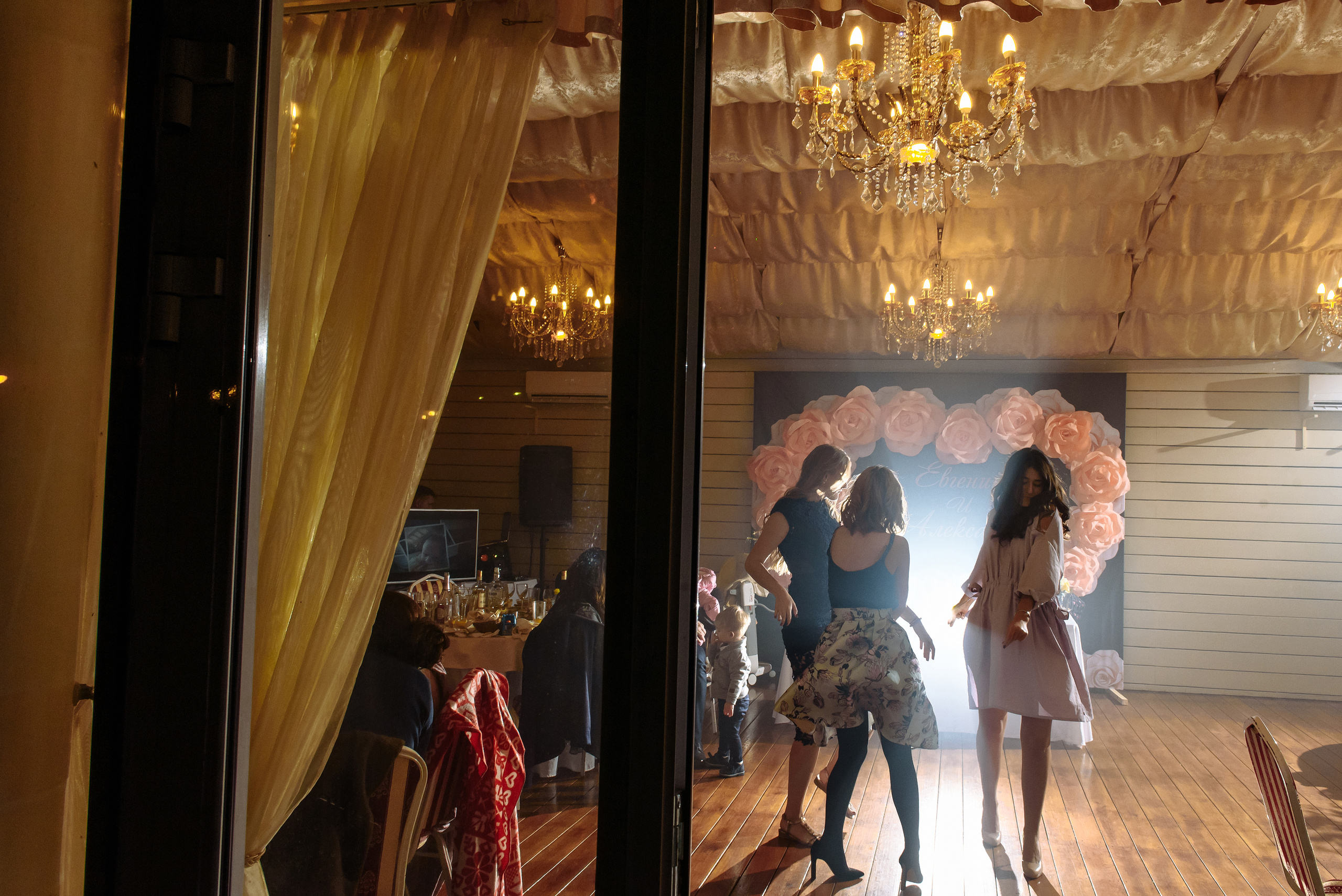 Свадебный и семейный фотограф в Сергиевом Посаде, Москве и Московской