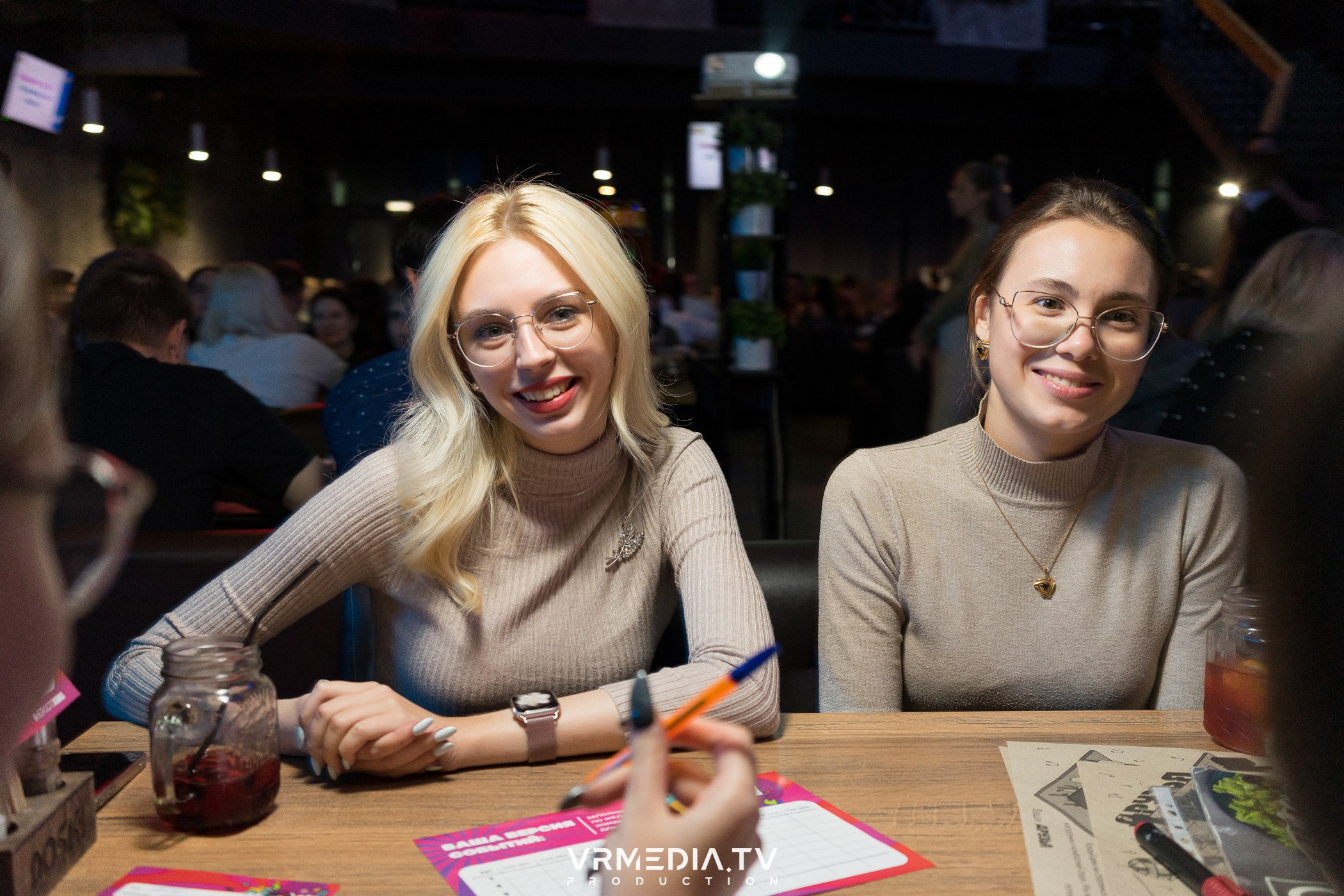 WoW QuiZ в баре «Друзья»