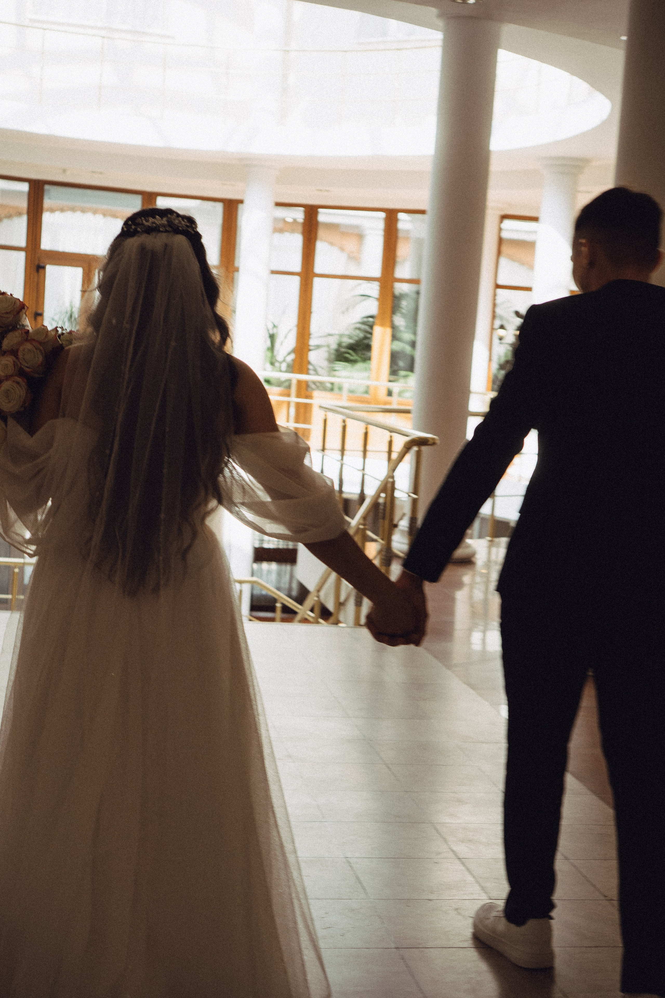 СВАДЕБНАЯ СЬЕМК В ПАРКЕ 300-ЛЕТИЯ. Профессиональный фотограф, Санкт-Петербург — Виктория Богомолова