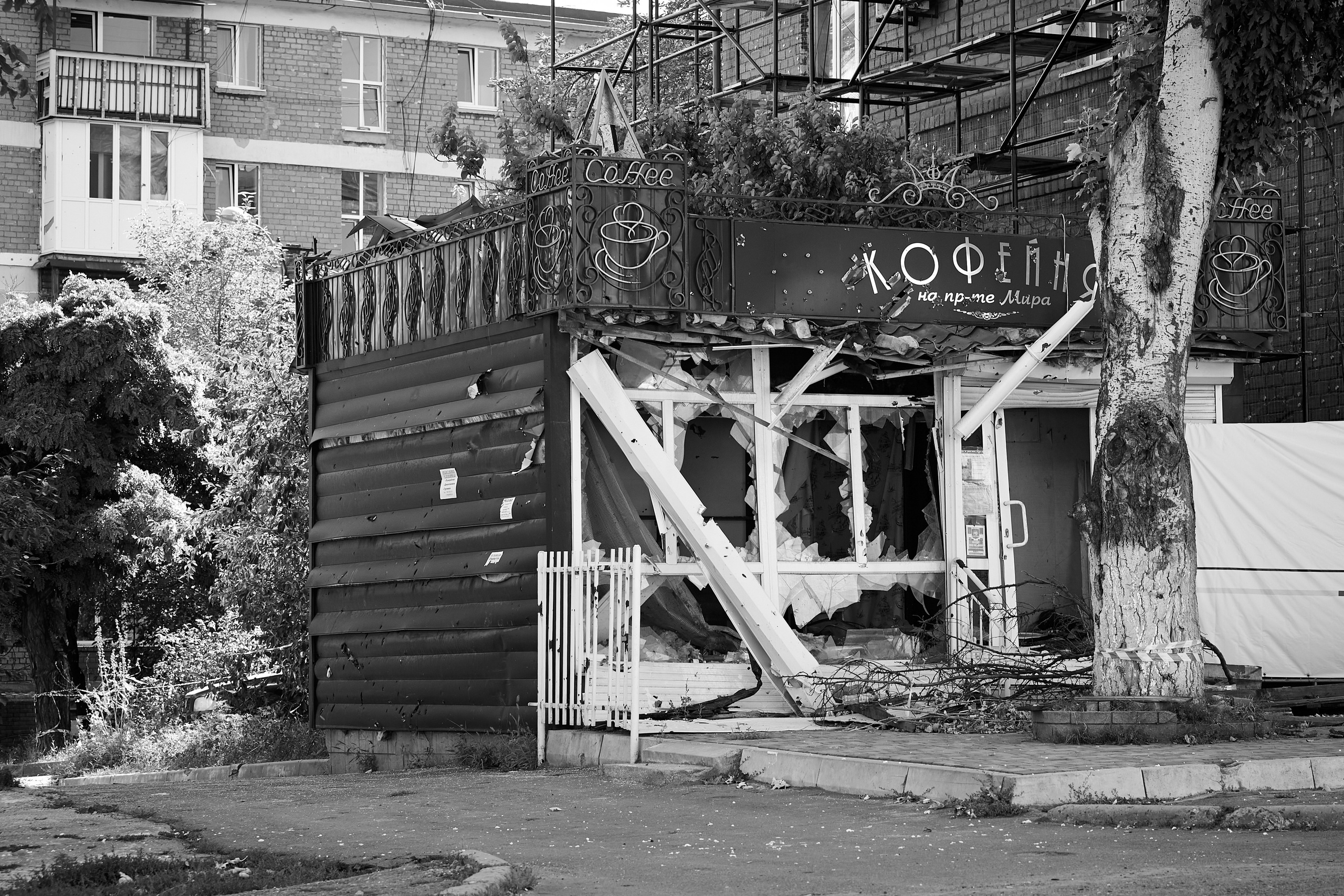 Лицо войны. EMELYAN|Военный фотограф Артур Емельянов