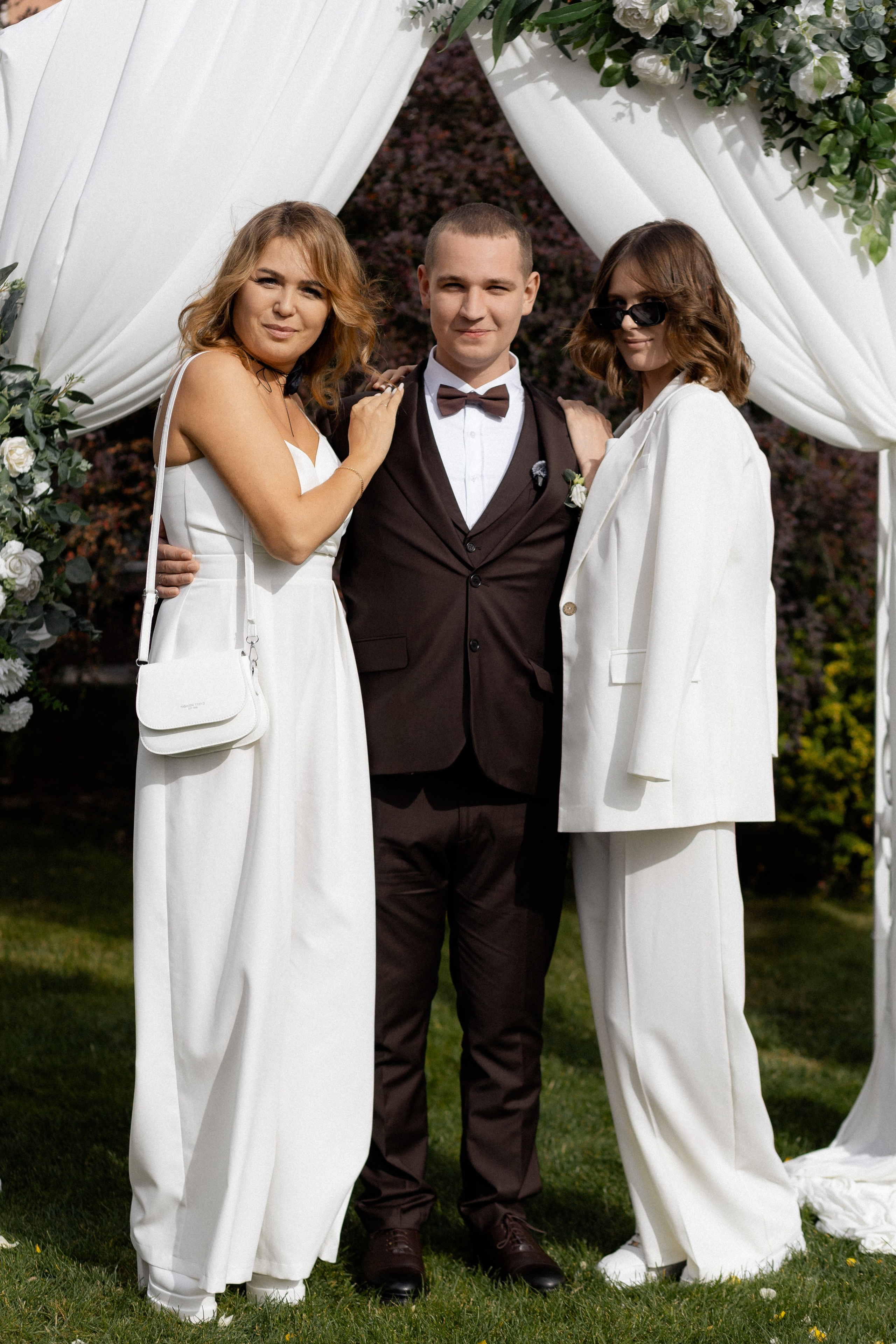 Свадебная фотосессия Анастасии и Игоря в Усадьбе Легенда. Свадебный фотограф в Минске/Беларуси Сергей Спиридонов