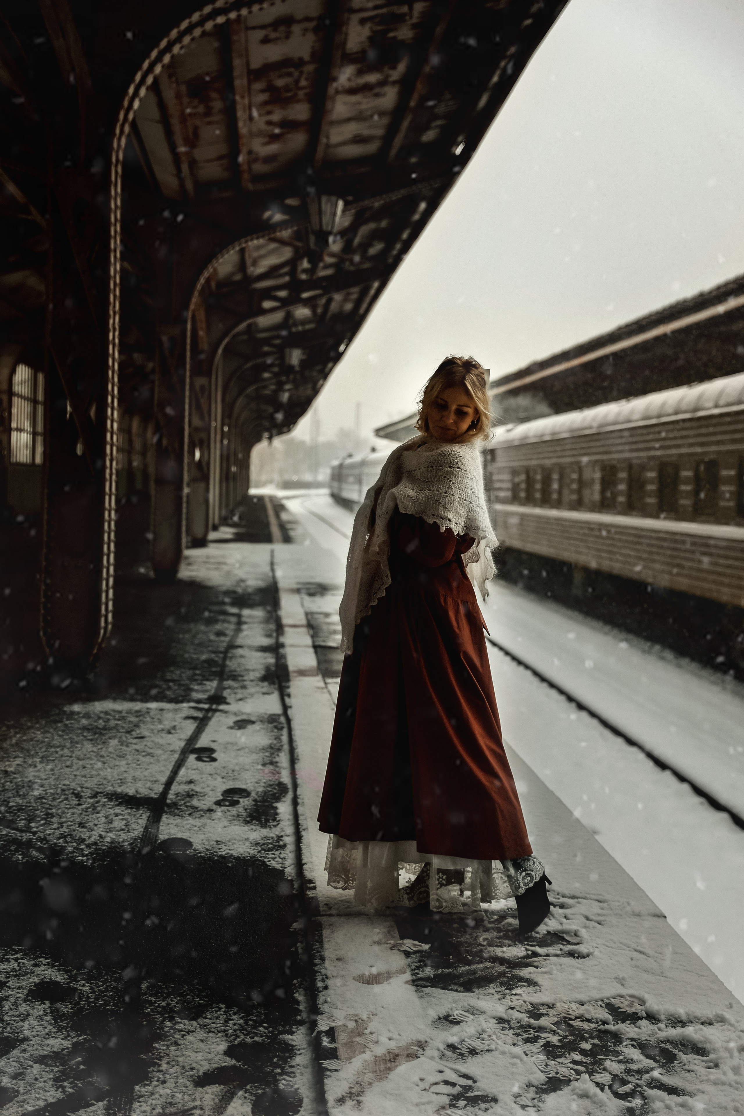 Ретро съемка на Витебском вокзале. Фотограф — Татьяна Кириллова, г. Санкт-Петербург