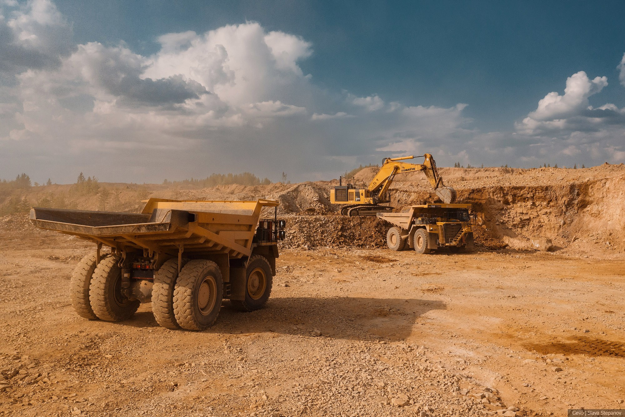 Добыча. Фотограф Слава Степанов, Gelio