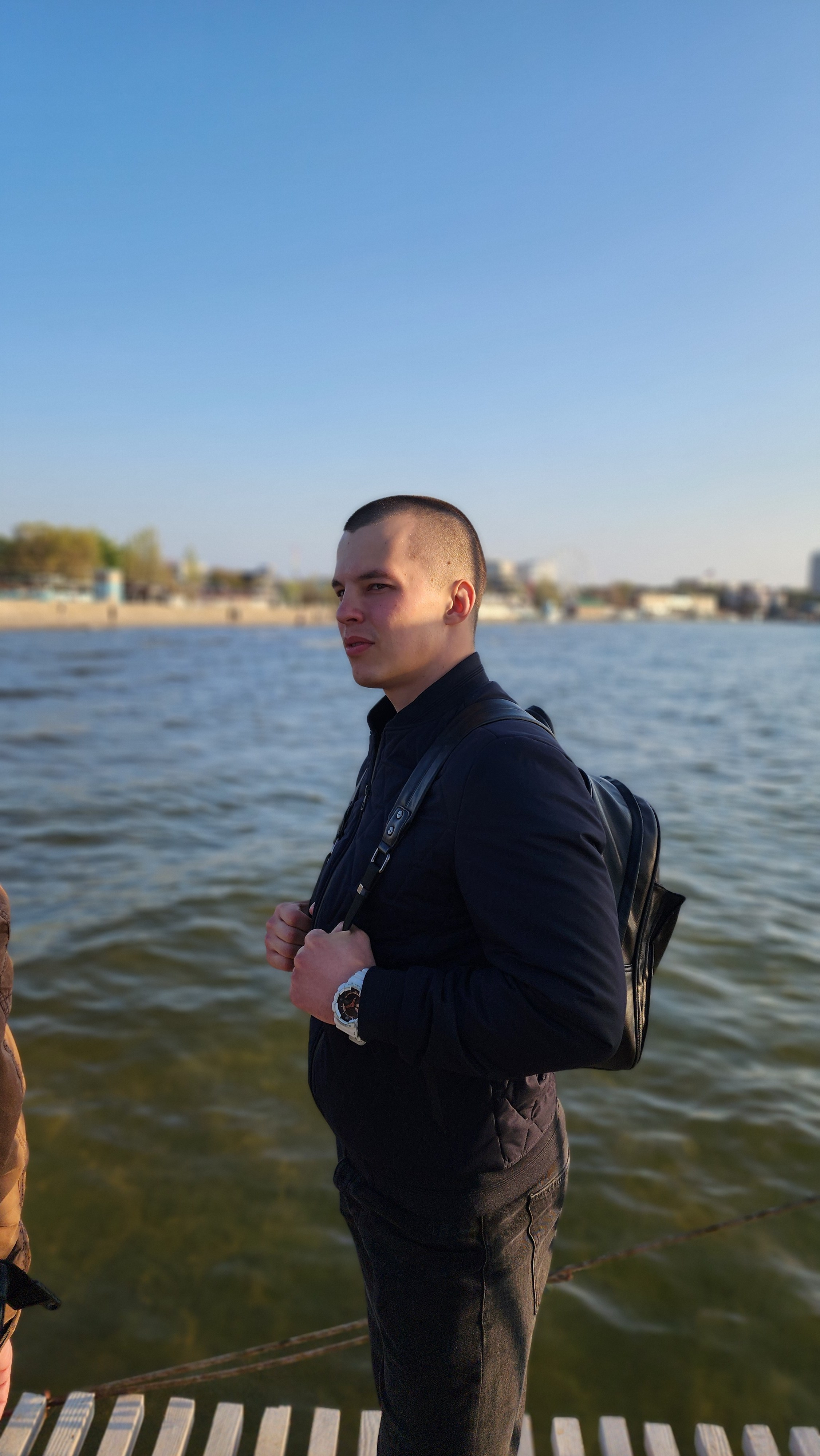 2025-04-24 Анапа: Море. Собор Отрасли