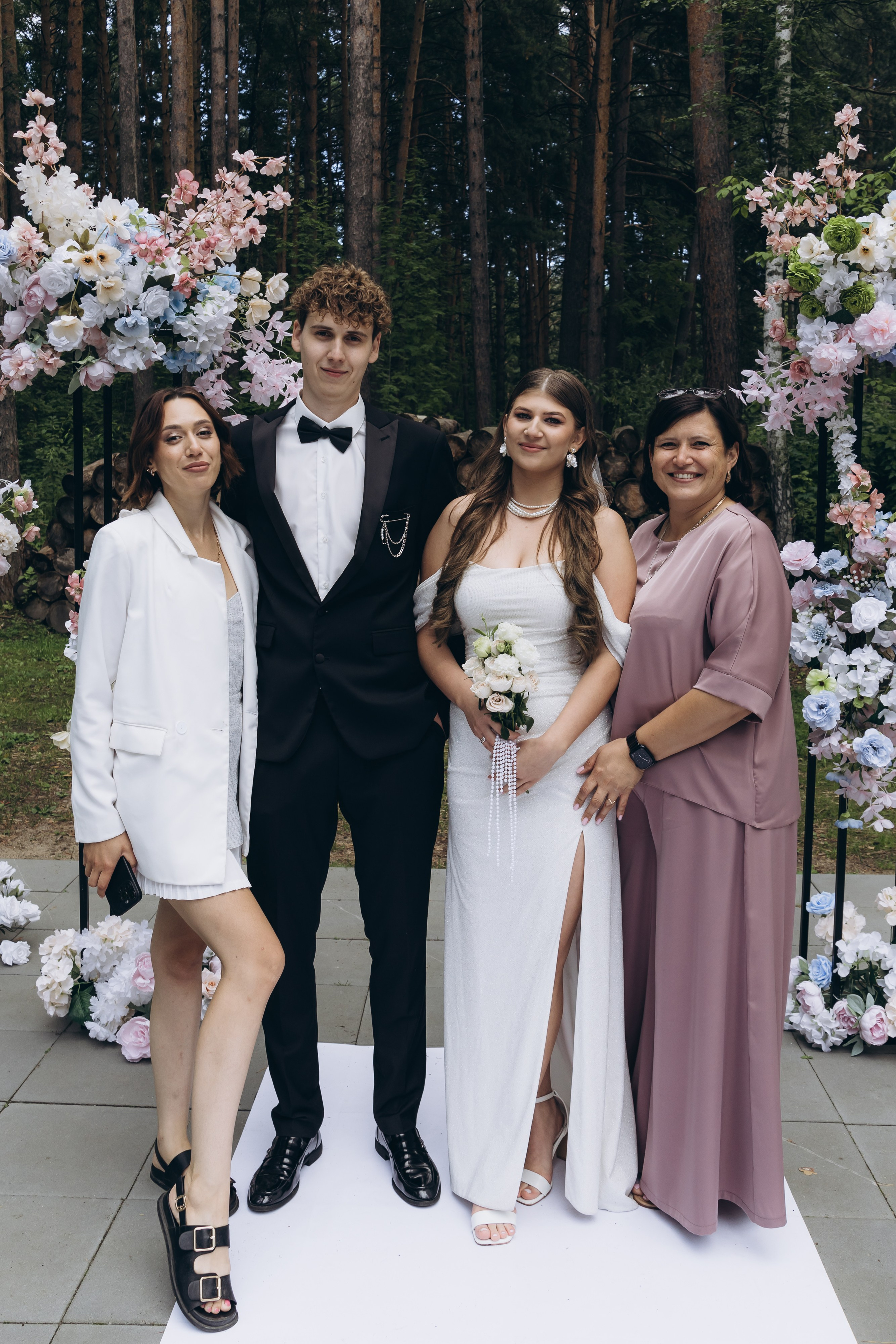 03.08.25 Артем & Анастасия. Свадебный и семейный фотограф в Новосибирске Дарья Кель