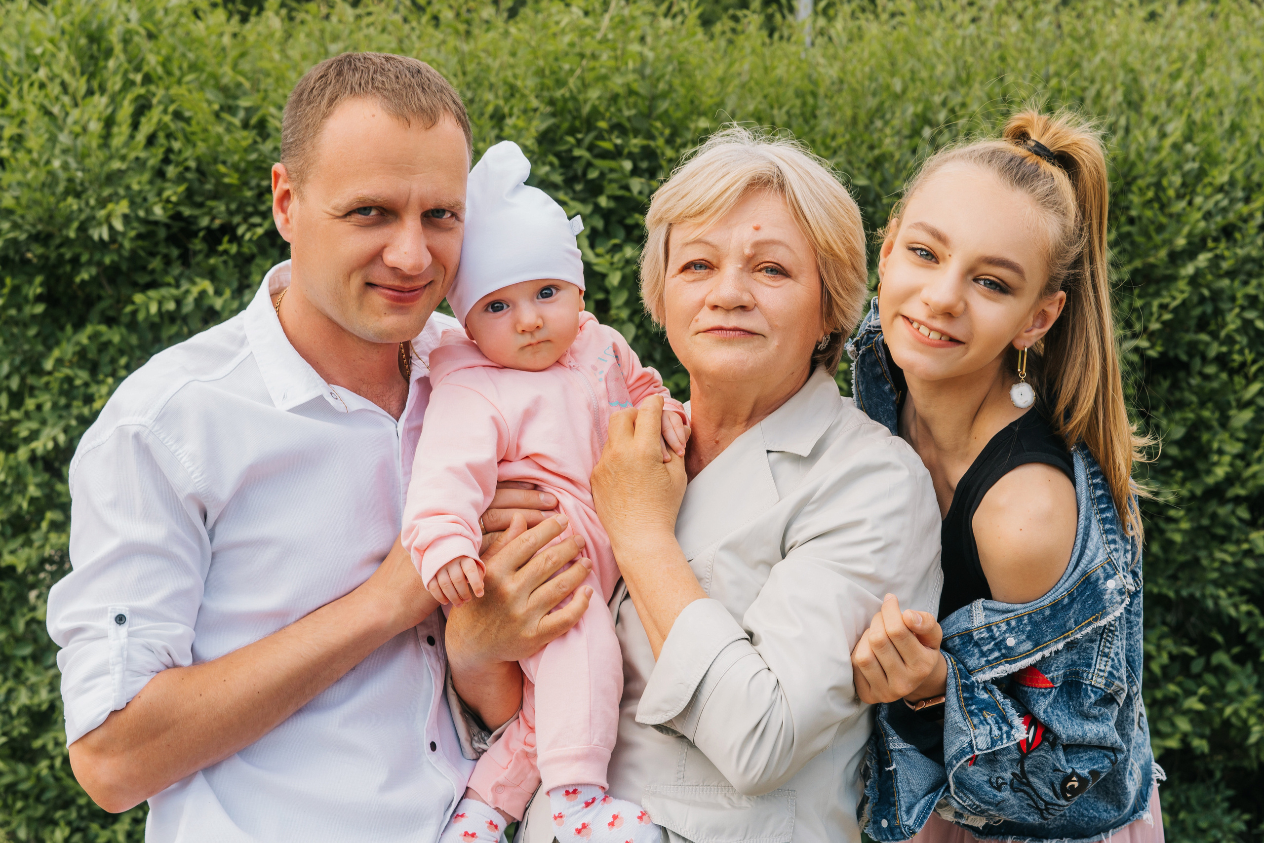 Семья Фоменко лето. Женский фотограф в Москве Анастасия Сидорова