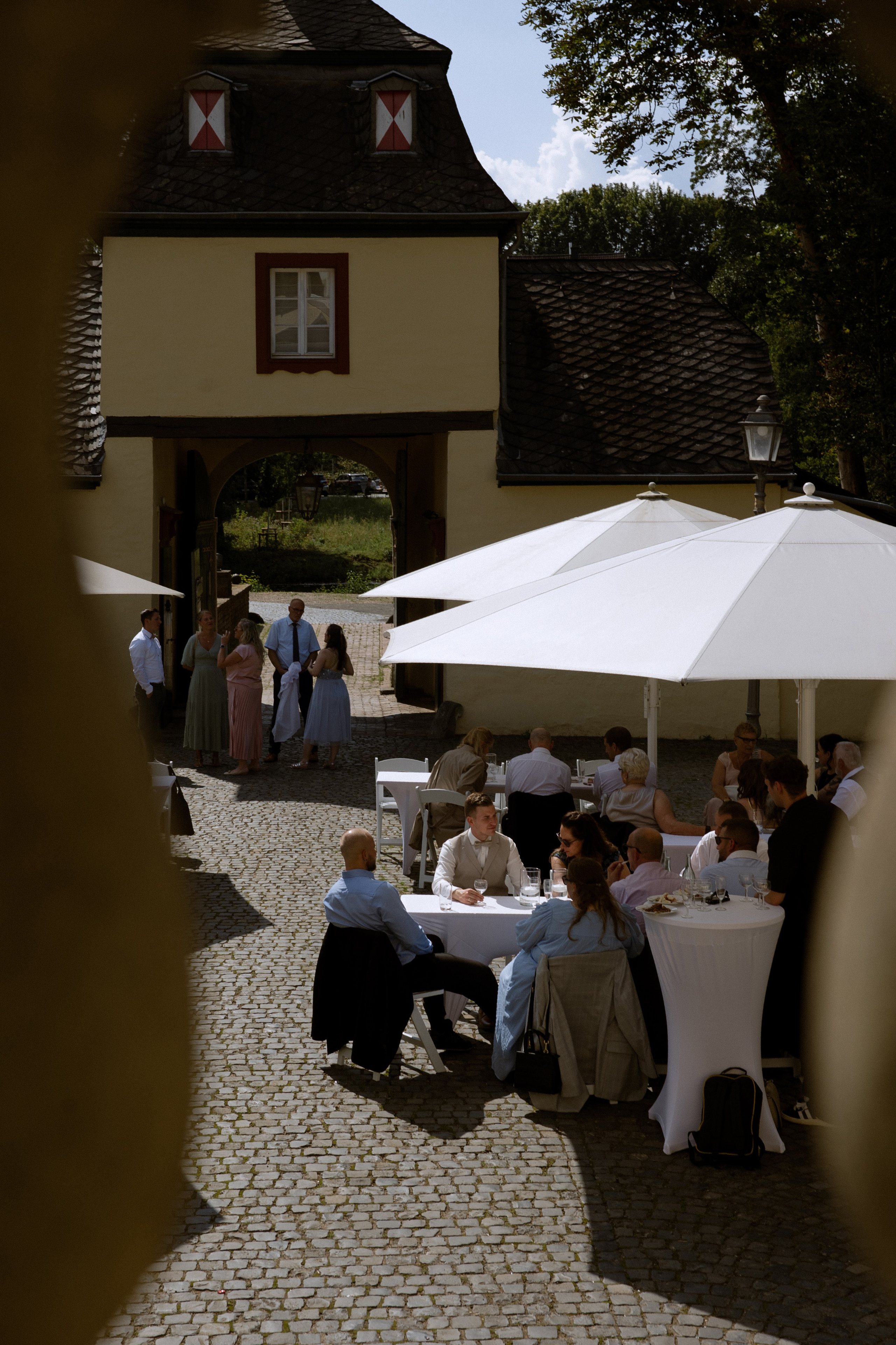 JANINE UND DUSTIN. Galina and Nikita Bykovets, a wedding photographer and videographer duo in Germany