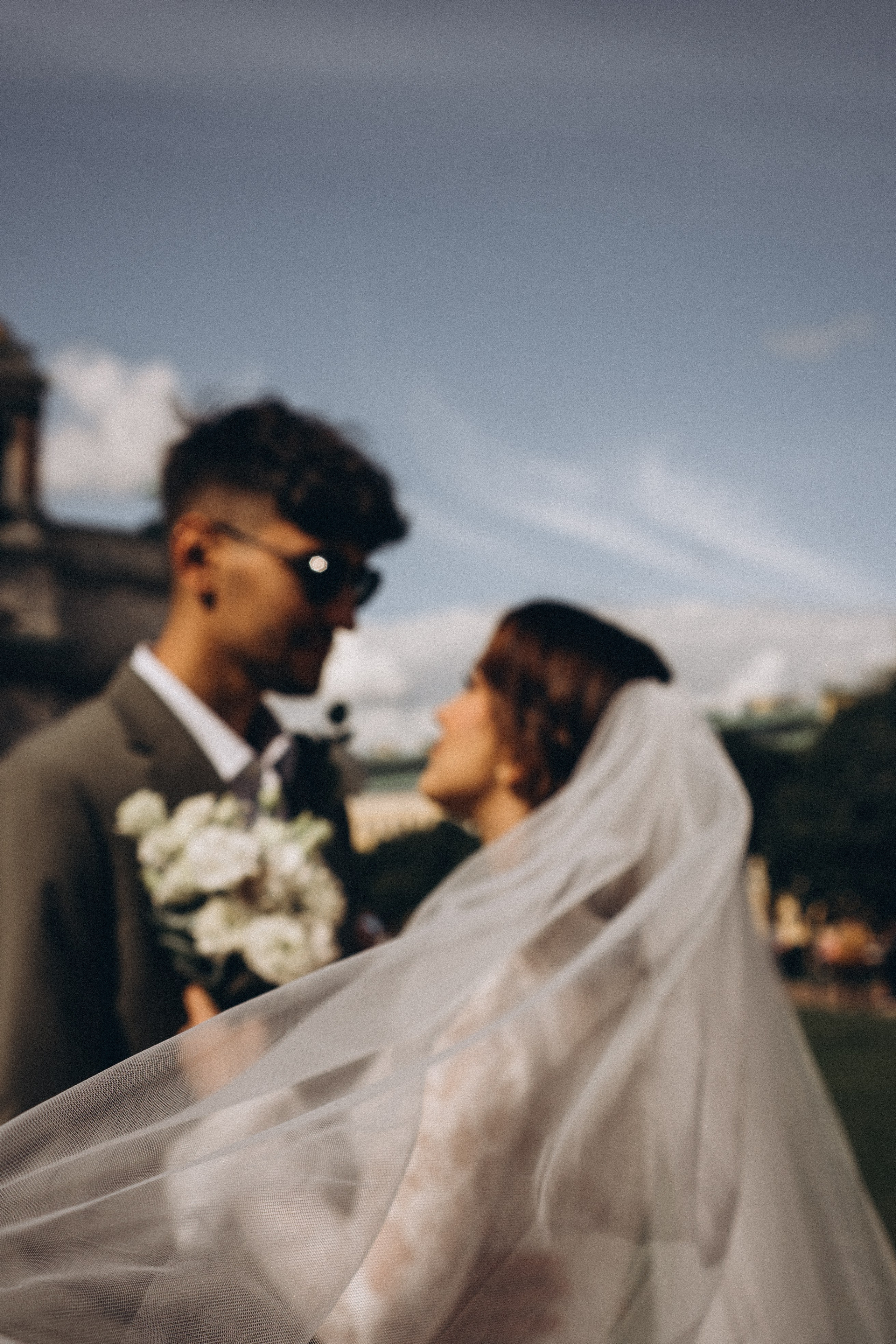 СВАДЕБНАЯ ПРОГУЛКА ВОЗЕ ИСАИКЕВСКОГО СОБОРА АСТОРИИ И ЗАКОНОДАЛЕТНОГО СОБРАНИЯ. Профессиональный фотограф, Санкт-Петербург — Виктория Богомолова