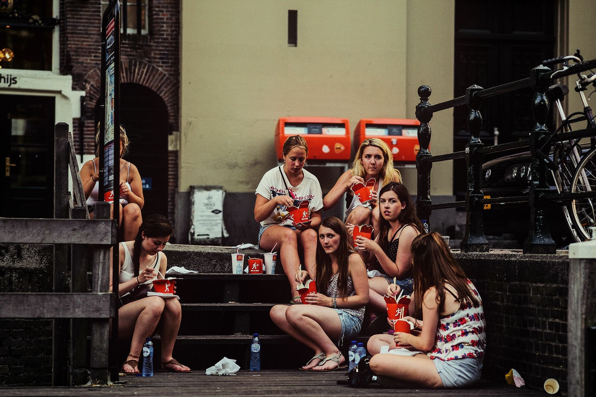 Уличная и жанровая фотография | Виктор Молодцов. Промышленная и репортажная фотография