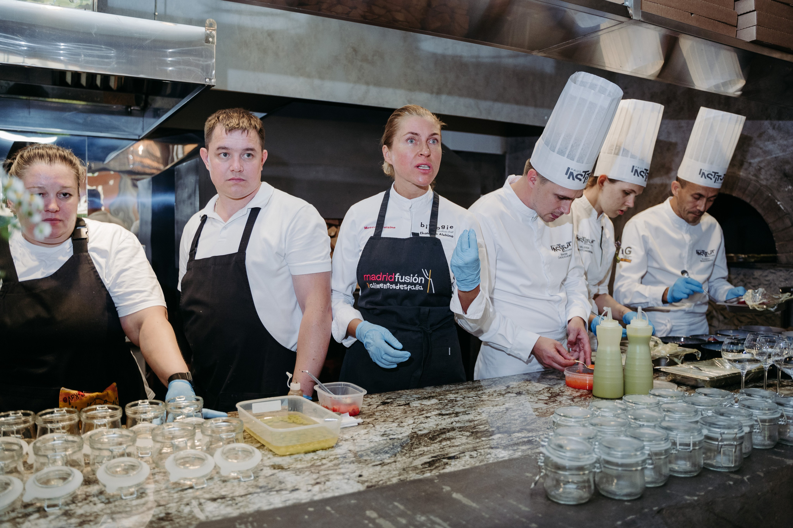 Открытый ужин с Mishlen Шеф Поварами. Репортажный и свадебный фотограф в Москве Рая Небогатова