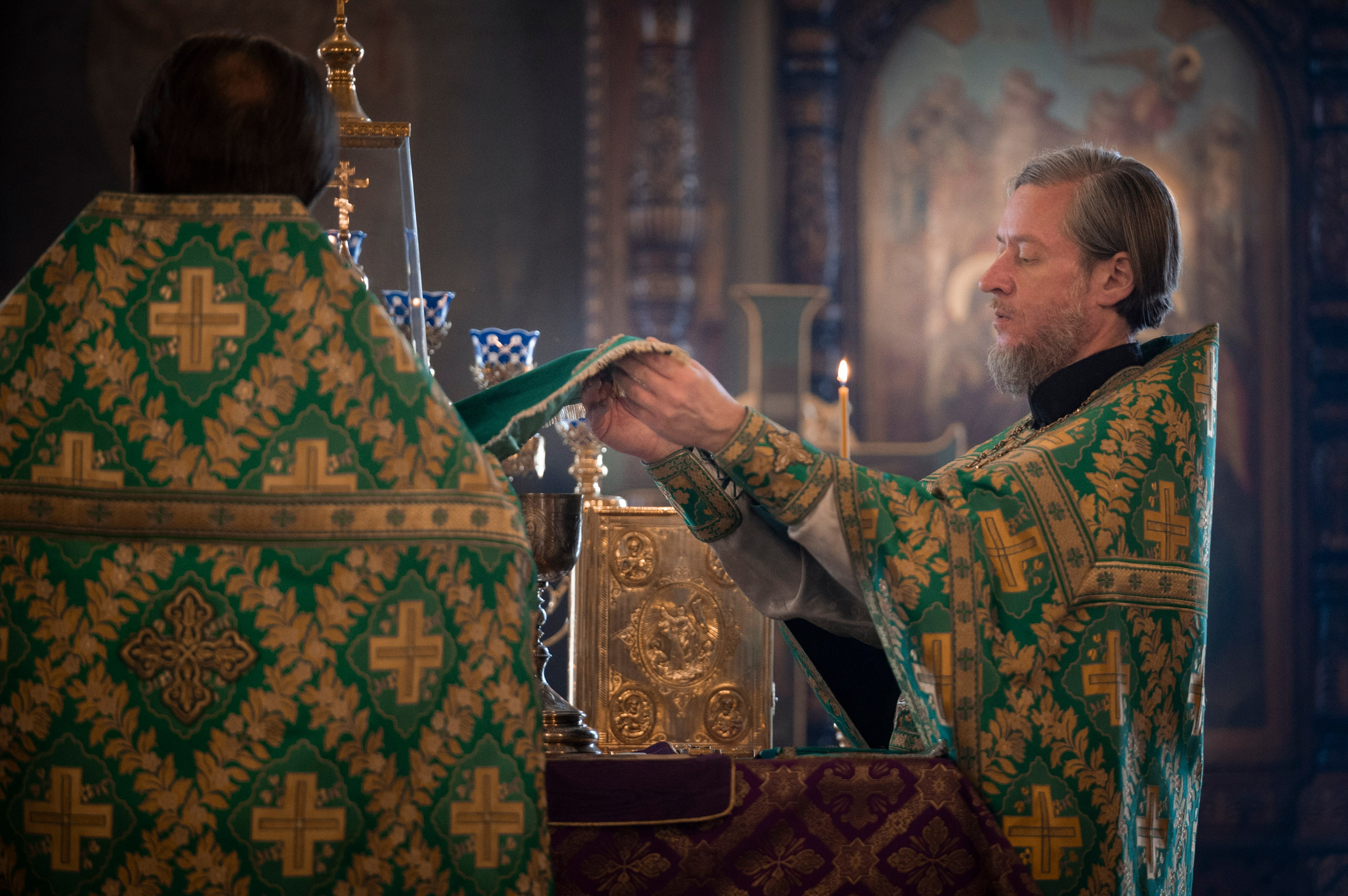 Богородский храм. Вход Господень в Иерусалим. Божественная литургия. Антон и Татьяна Денисенко — В храме