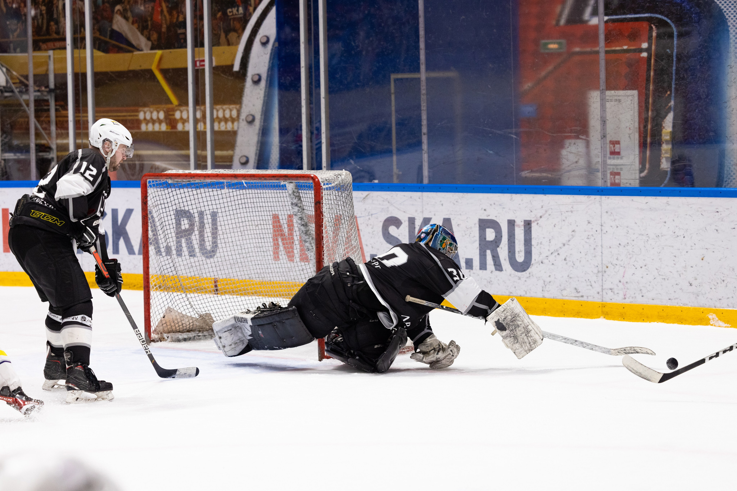Бульдозер vs. LR-строй. Фотограф Александр Заломаев